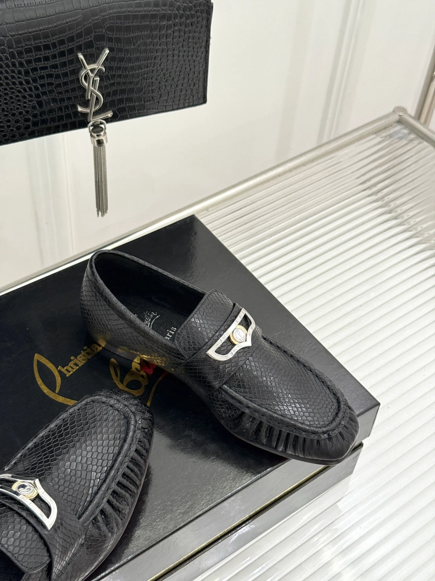 Лоферы И Мокасины Женские Christian Louboutin 18598159