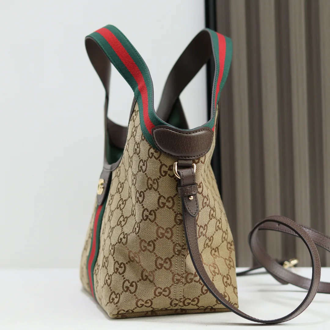 Women's Classic Handbags GUCCI 17872479