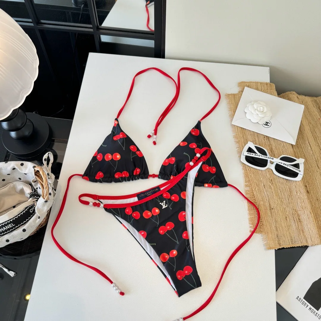 Women's Swimwear LOUIS VUITTON 17323844