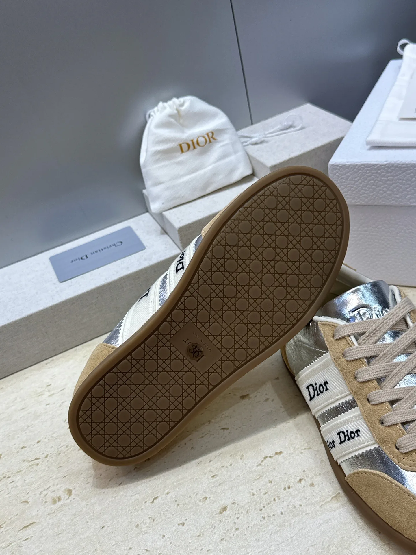 Women's Sneakers CHRISTIAN DIOR 17612347