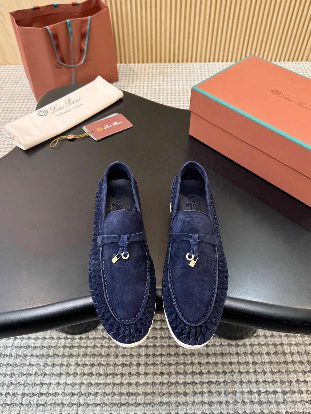 Women's Loafers And Moccasins LORO PIANA 18233094