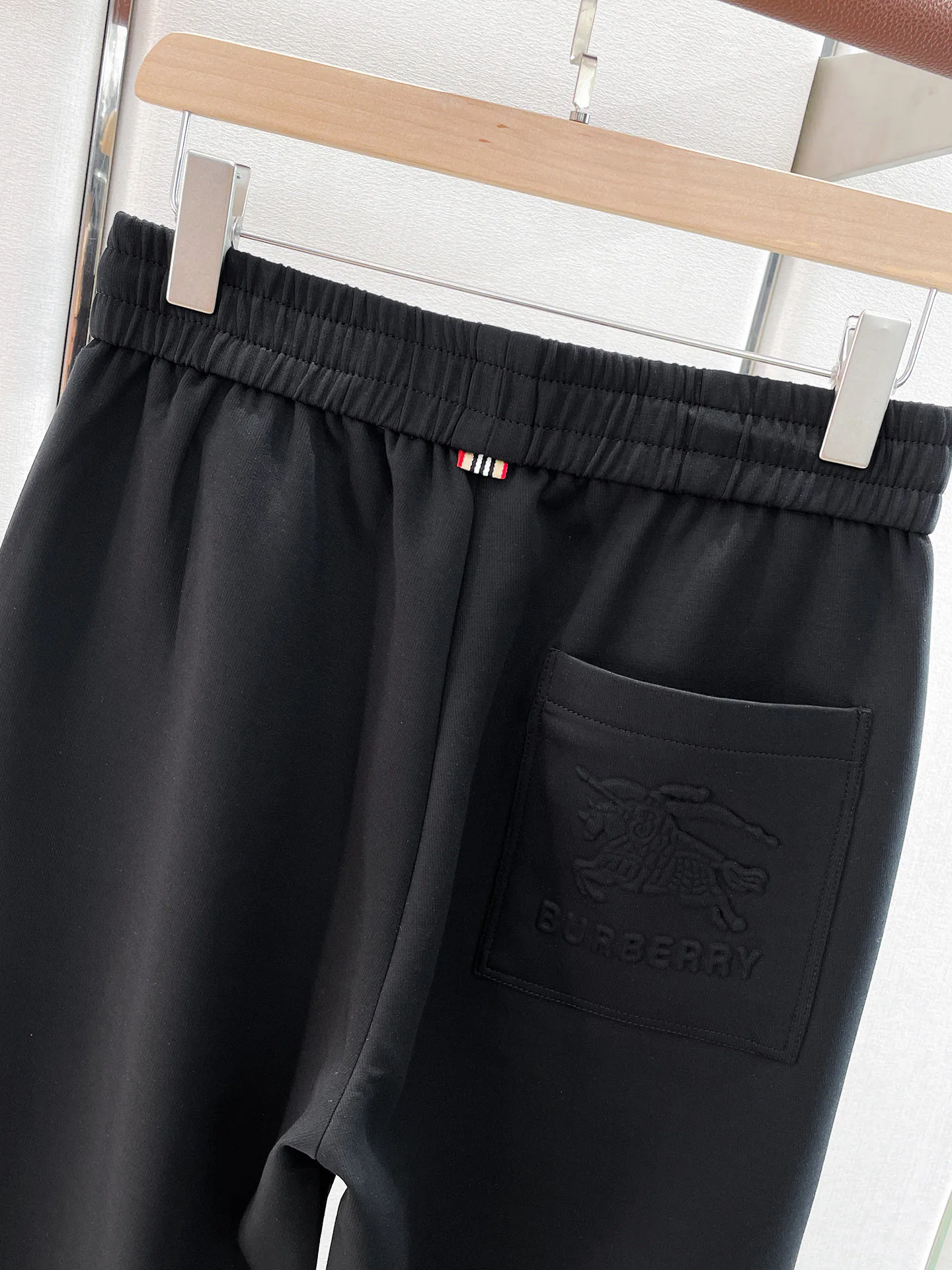 Men's Trousers BURBERRY 18499606