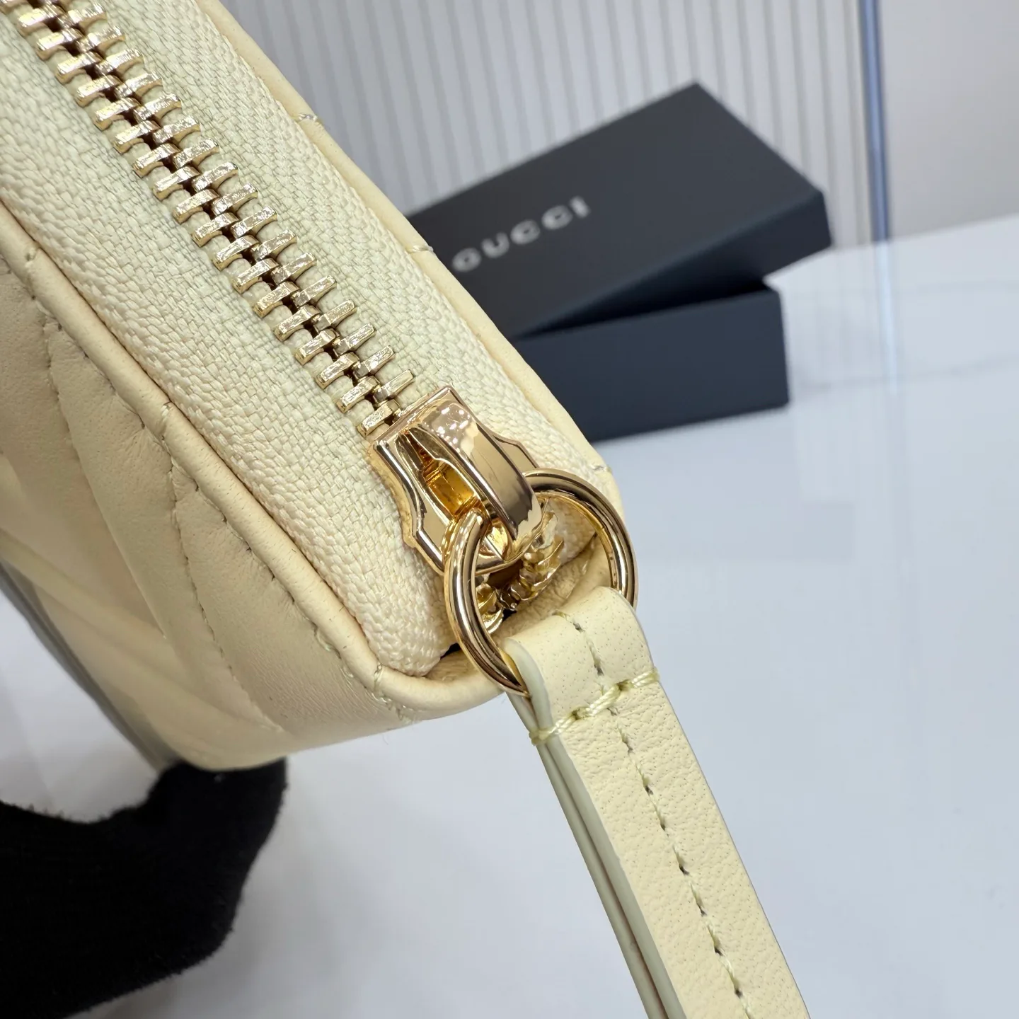 Women's Clutches GUCCI 17948230
