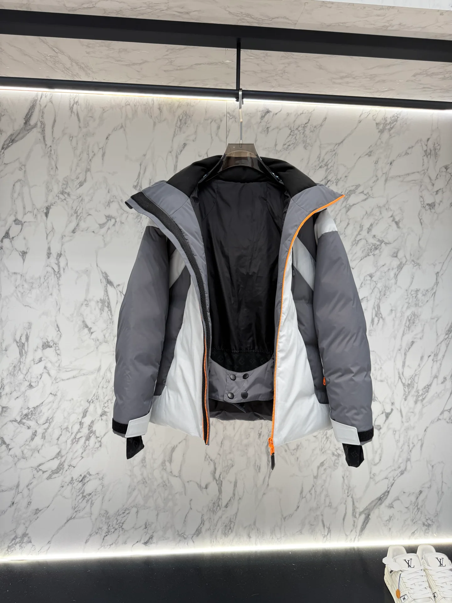 Men's Jackets And Down Jackets LOUIS VUITTON 17974312