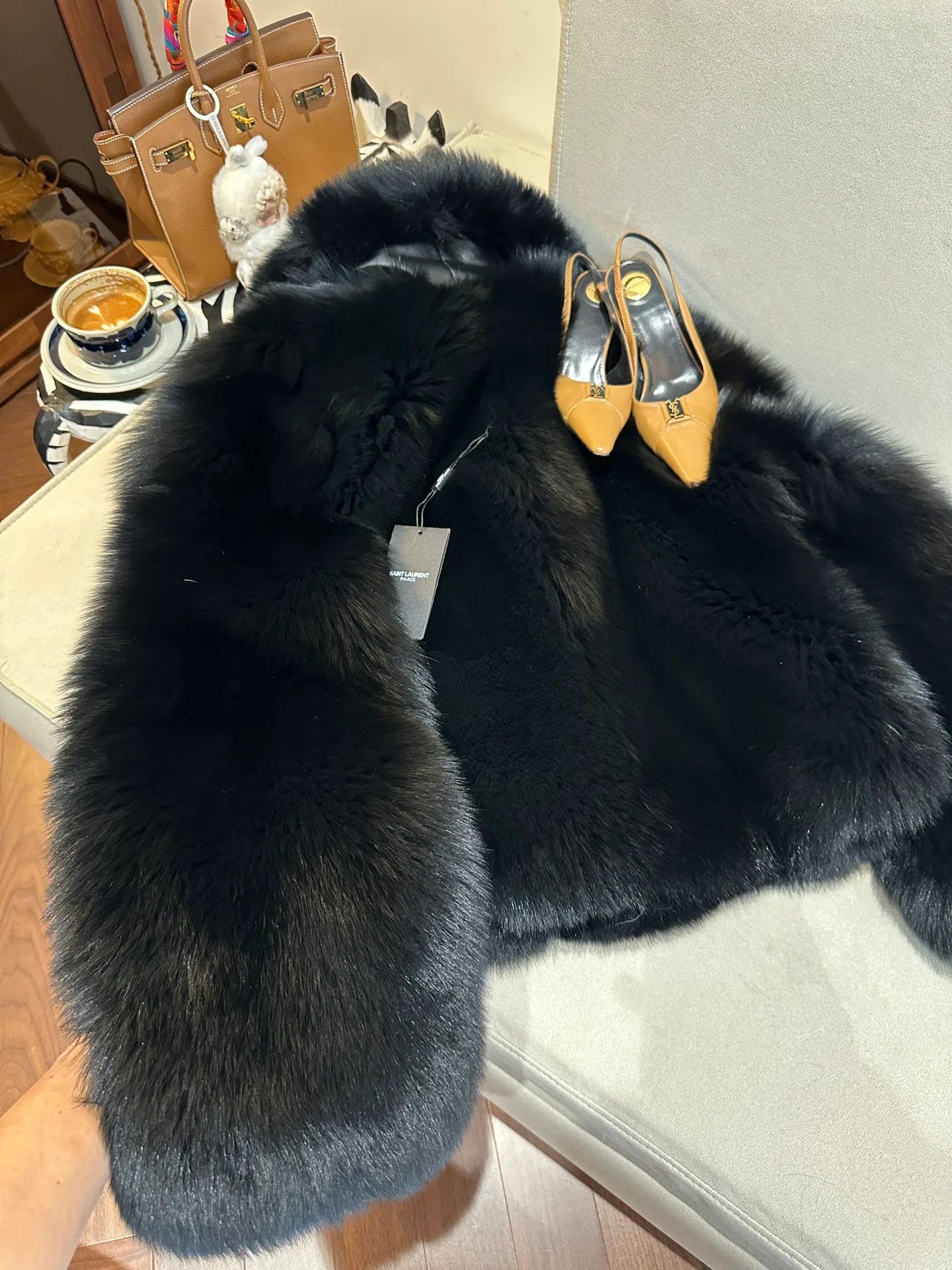 Women's Fur Coats SAINT LAURENT 18040754