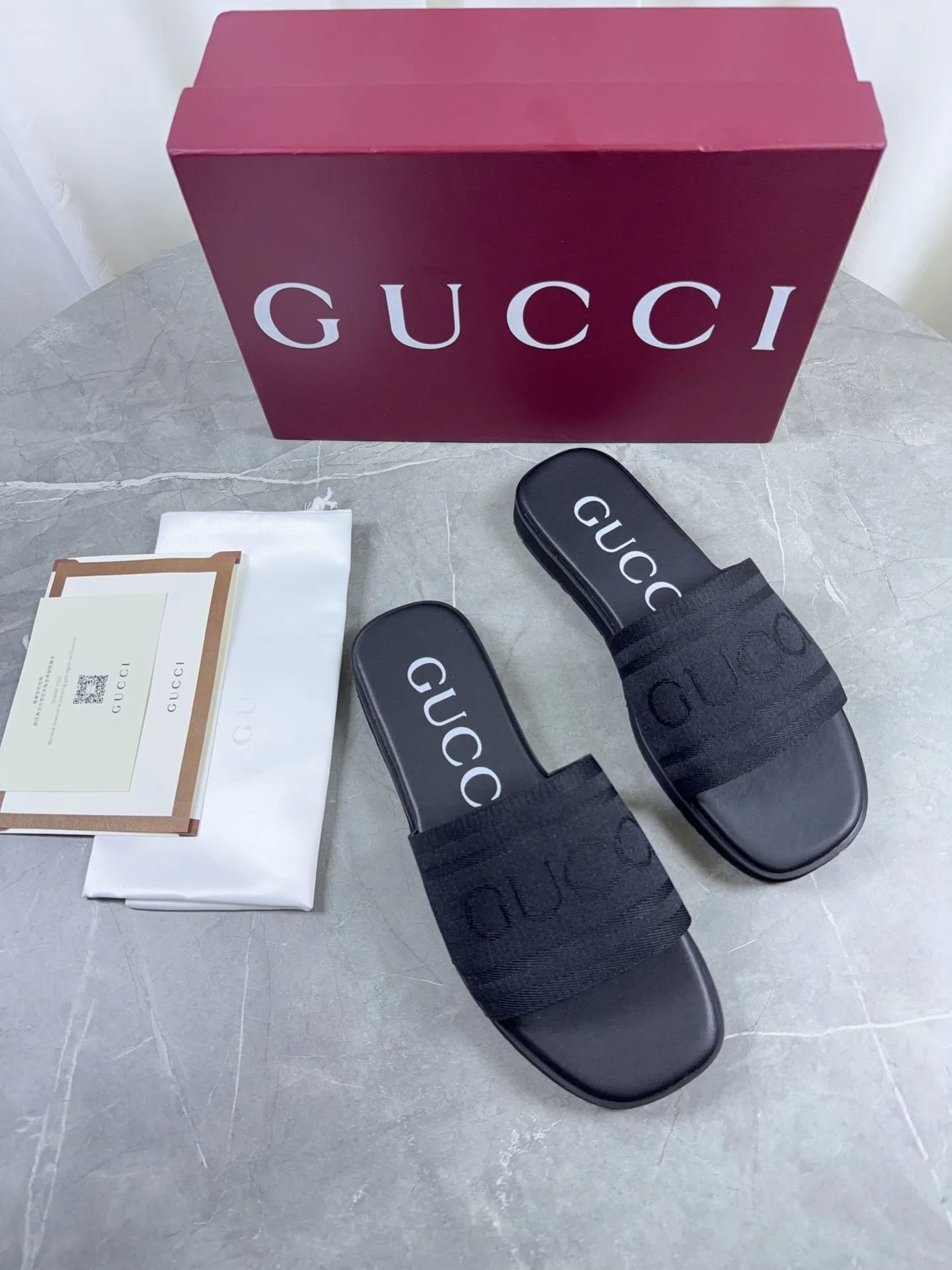 Women's Flip-Flops GUCCI 17803862