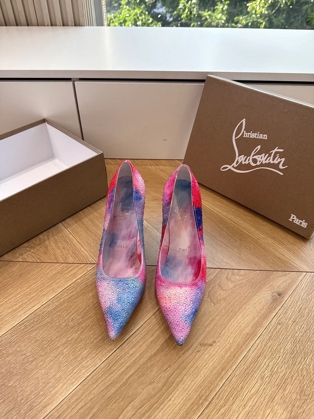 Women's Heels CHRISTIAN LOUBOUTIN 17480782