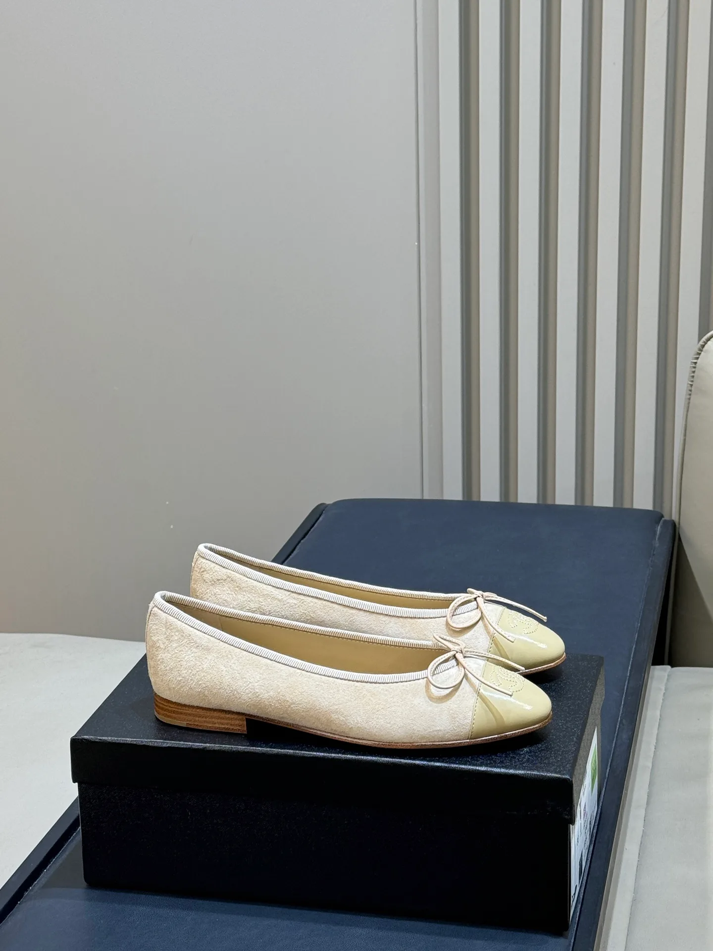 Women's Heels CHANEL 18073207