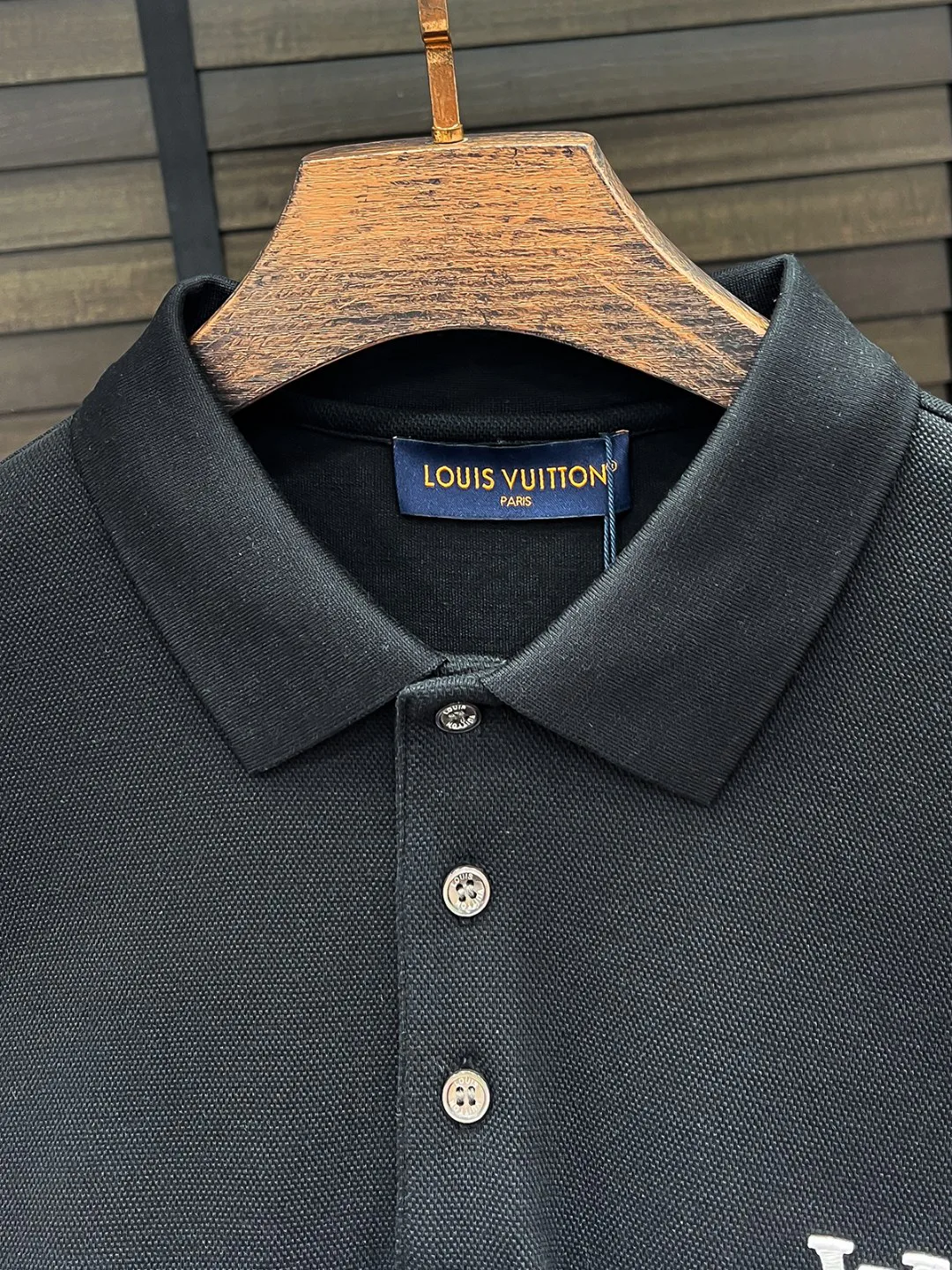 Men's Shirts LOUIS VUITTON 17934355