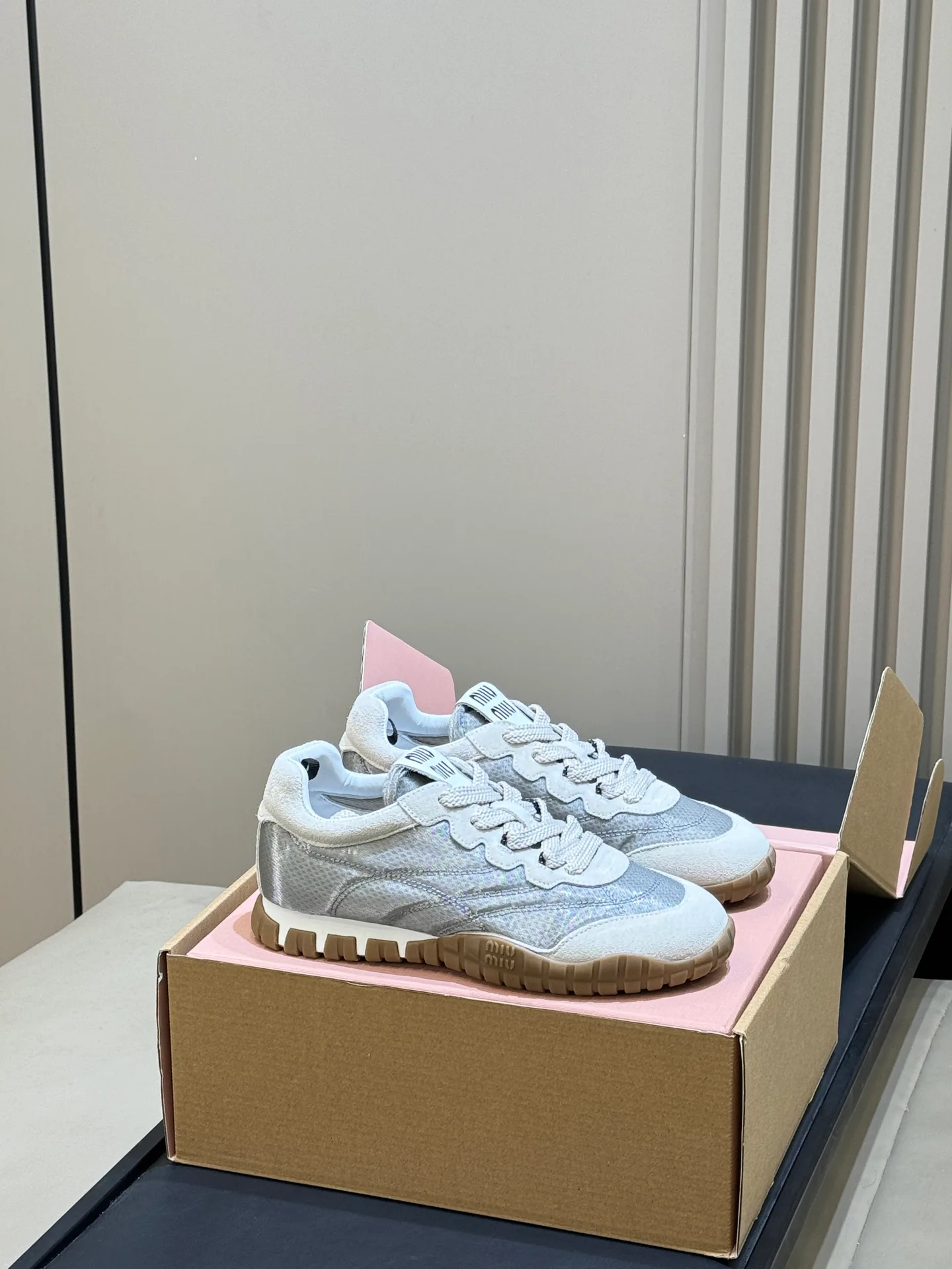 Women's Sneakers MIU MIU 18072947