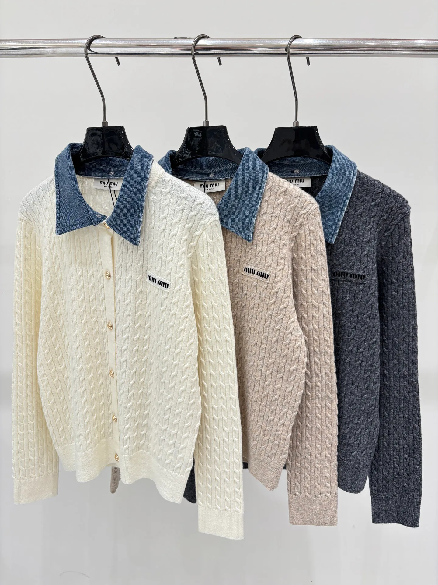 Women's Jumpers And Sweaters MIU MIU 17986840