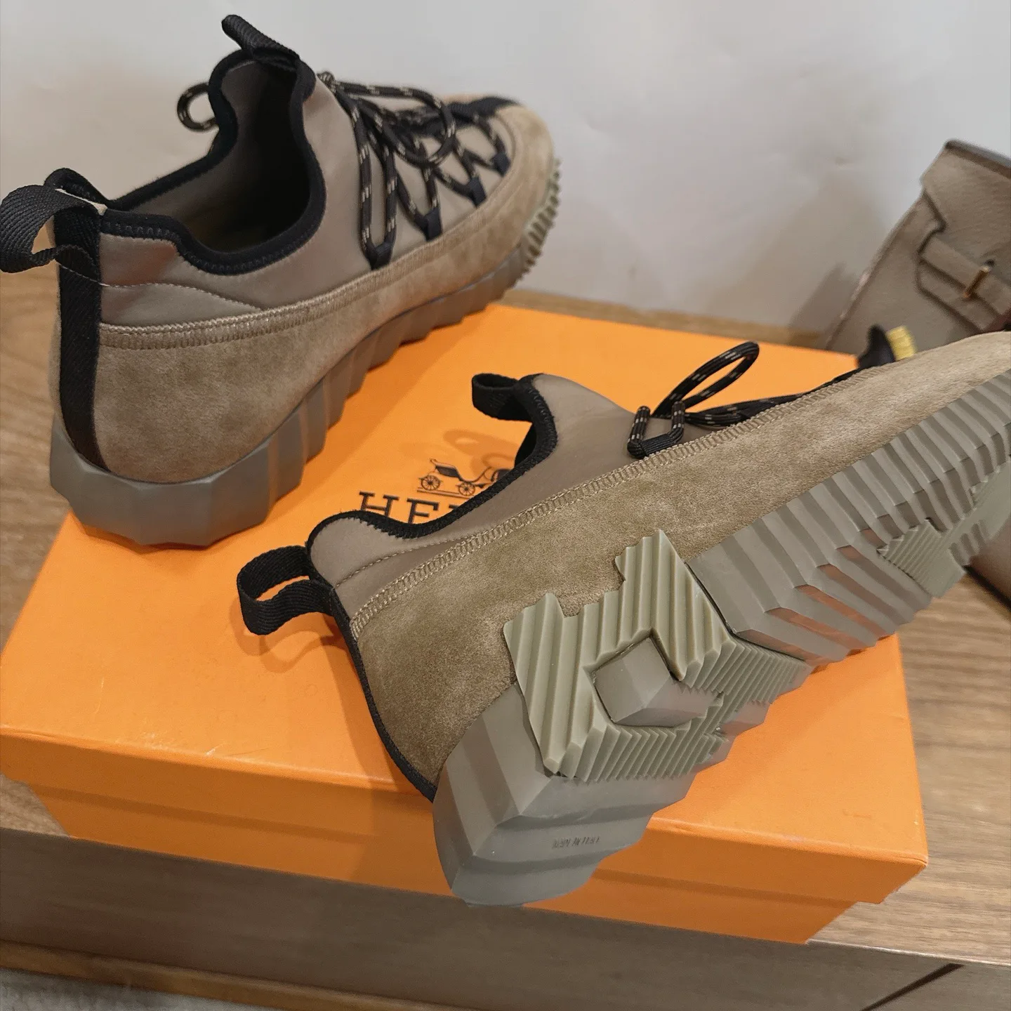 Women's Sneakers HERMES 17946706