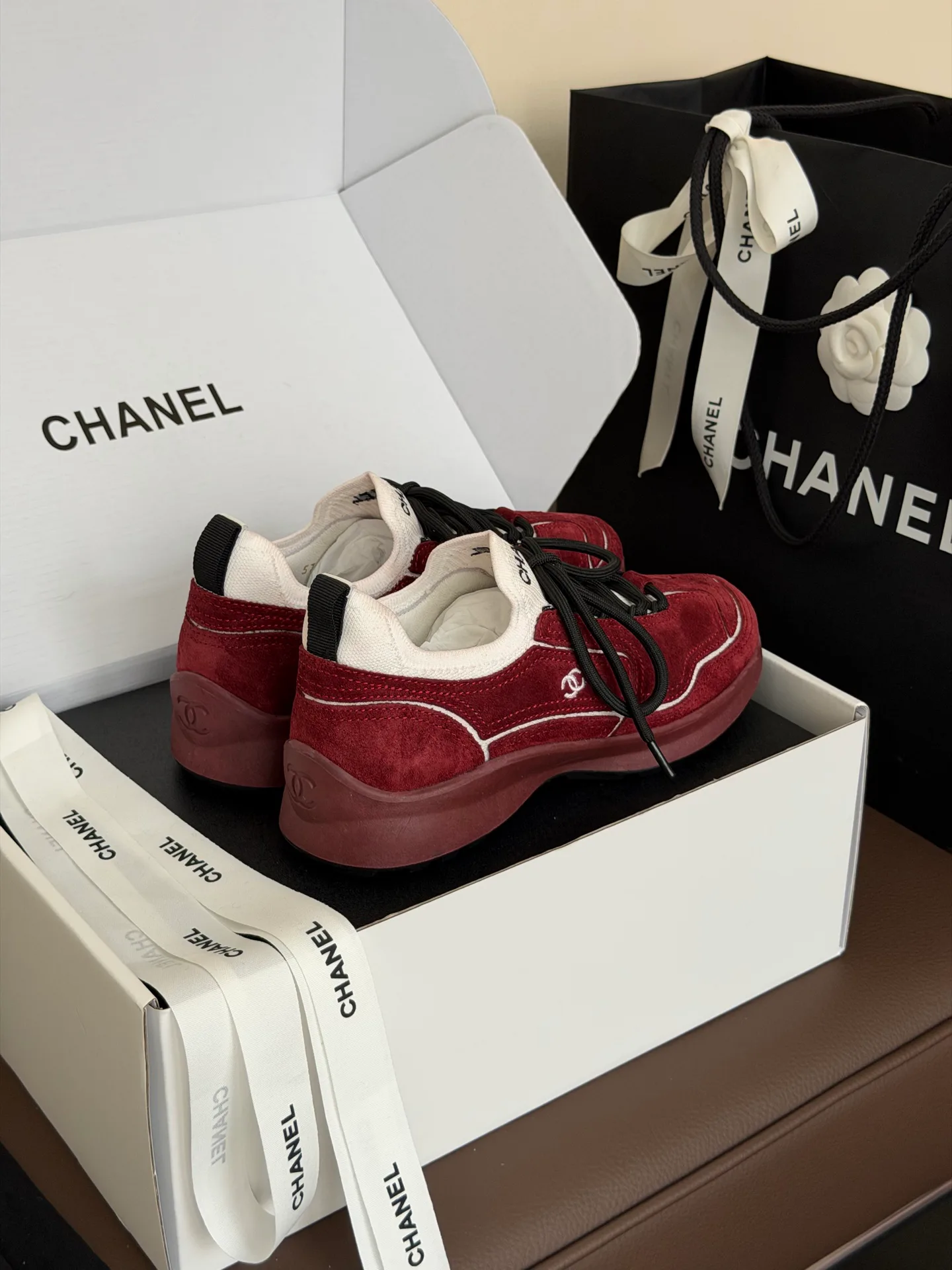 Women's Sneakers CHANEL 18073586