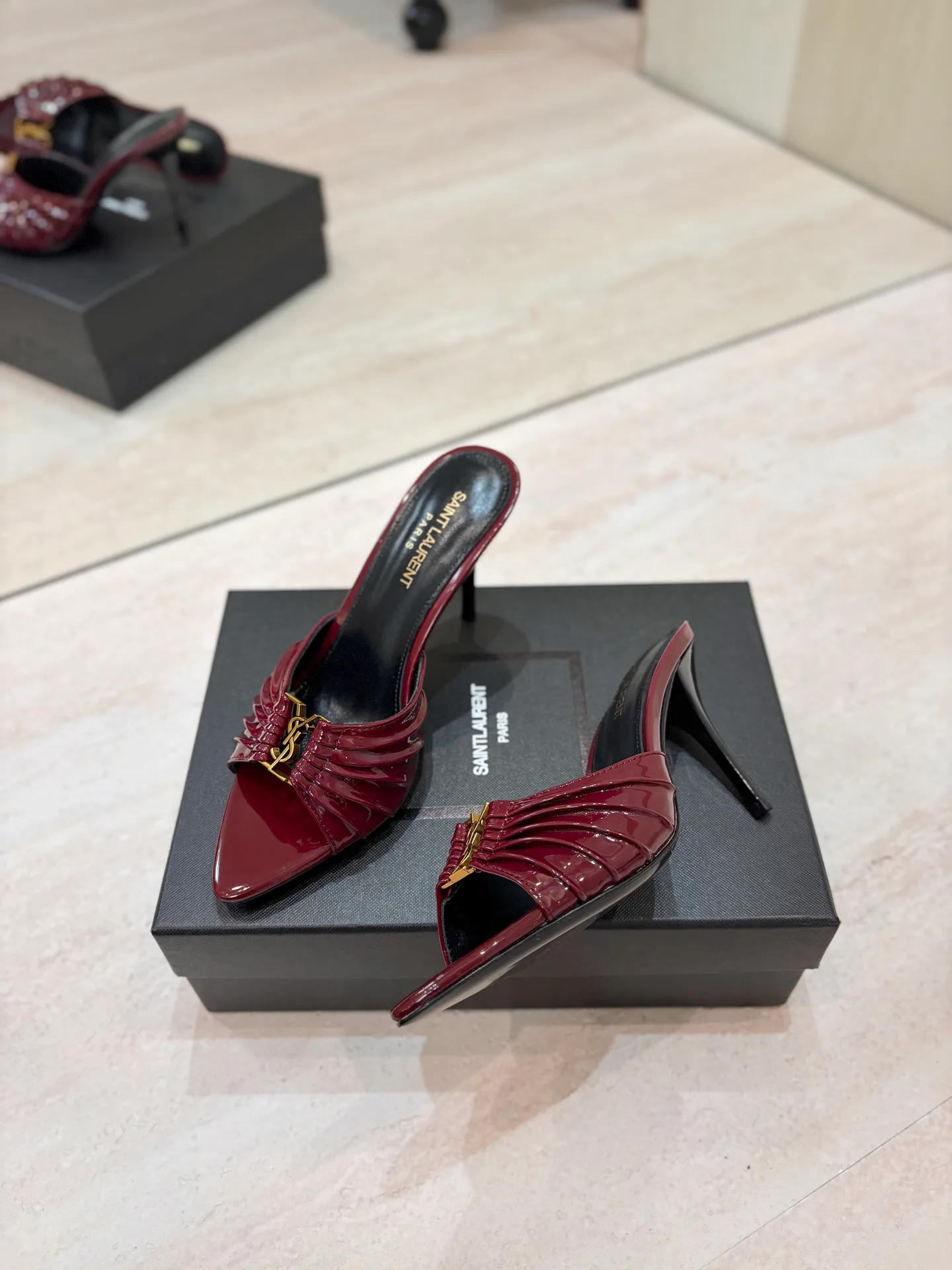 Women's Mules And Clogs SAINT LAURENT 17476094