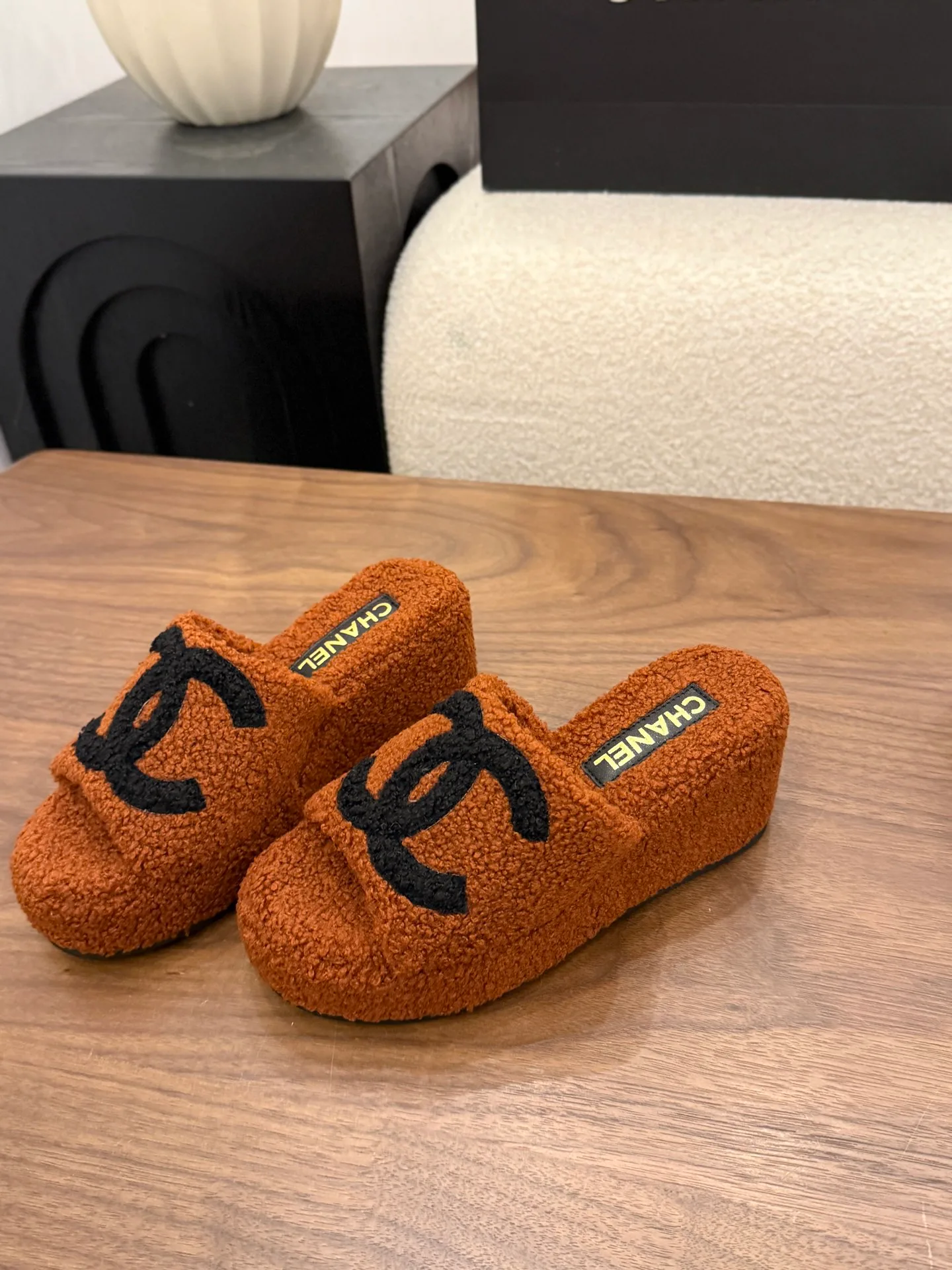 Women's Slippers CHANEL 18440716
