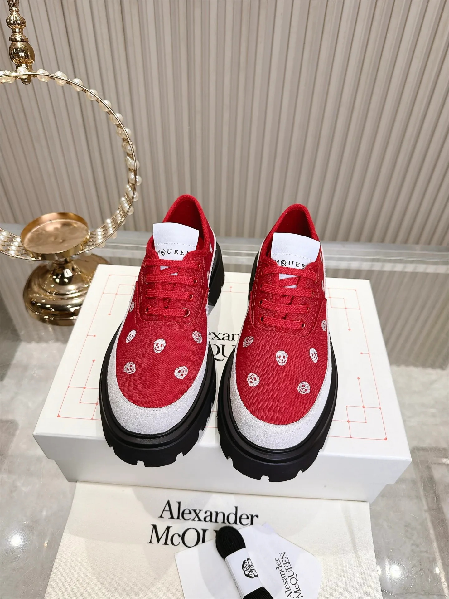 Кроссовки Мужские Alexander Mcqueen 18561964