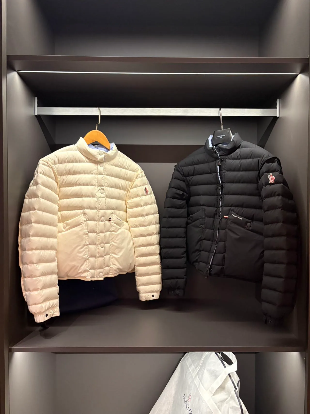 Men's Jackets And Down Jackets MONCLER 18532463