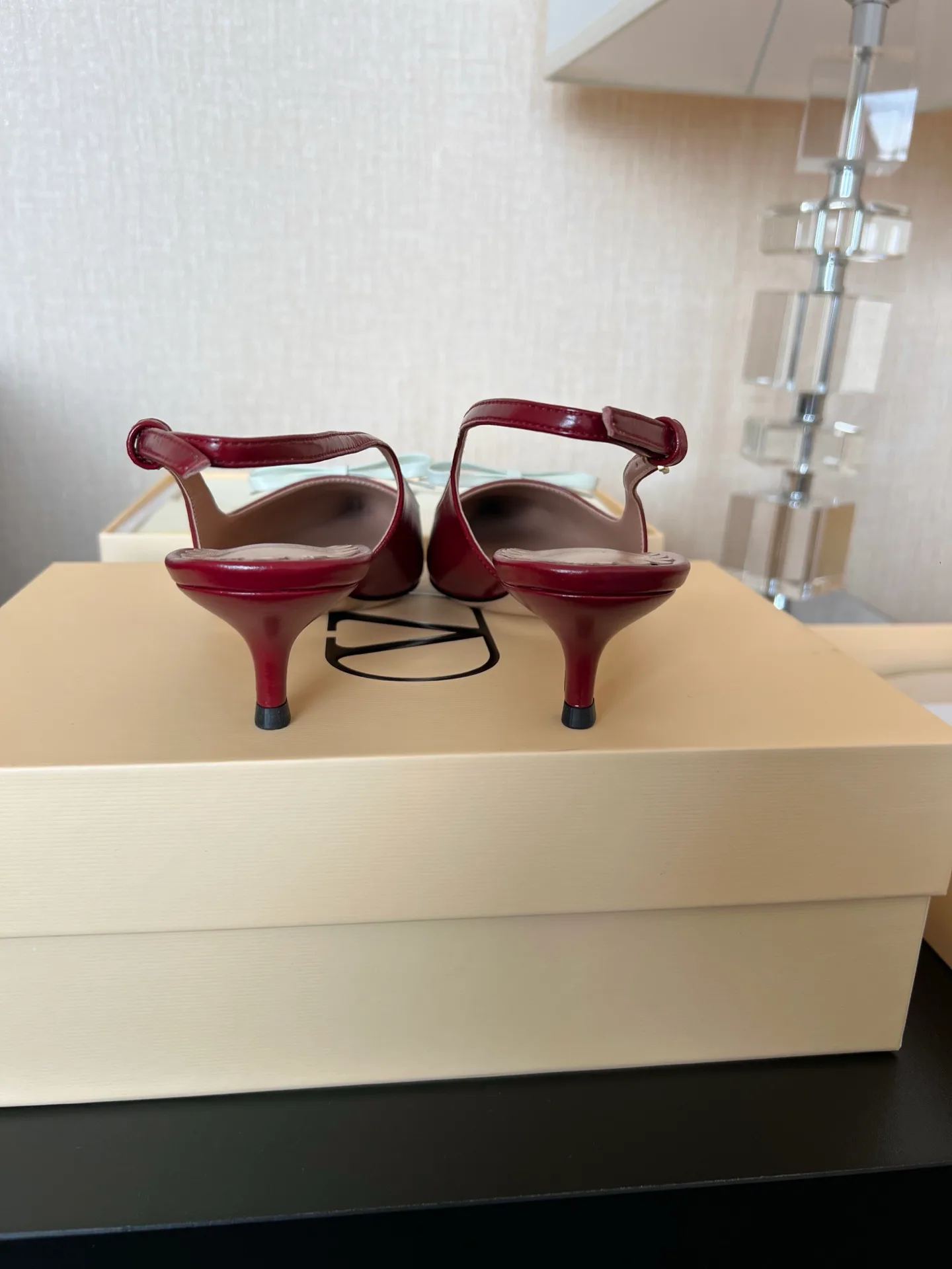 Women's Heels VALENTINO 17480218