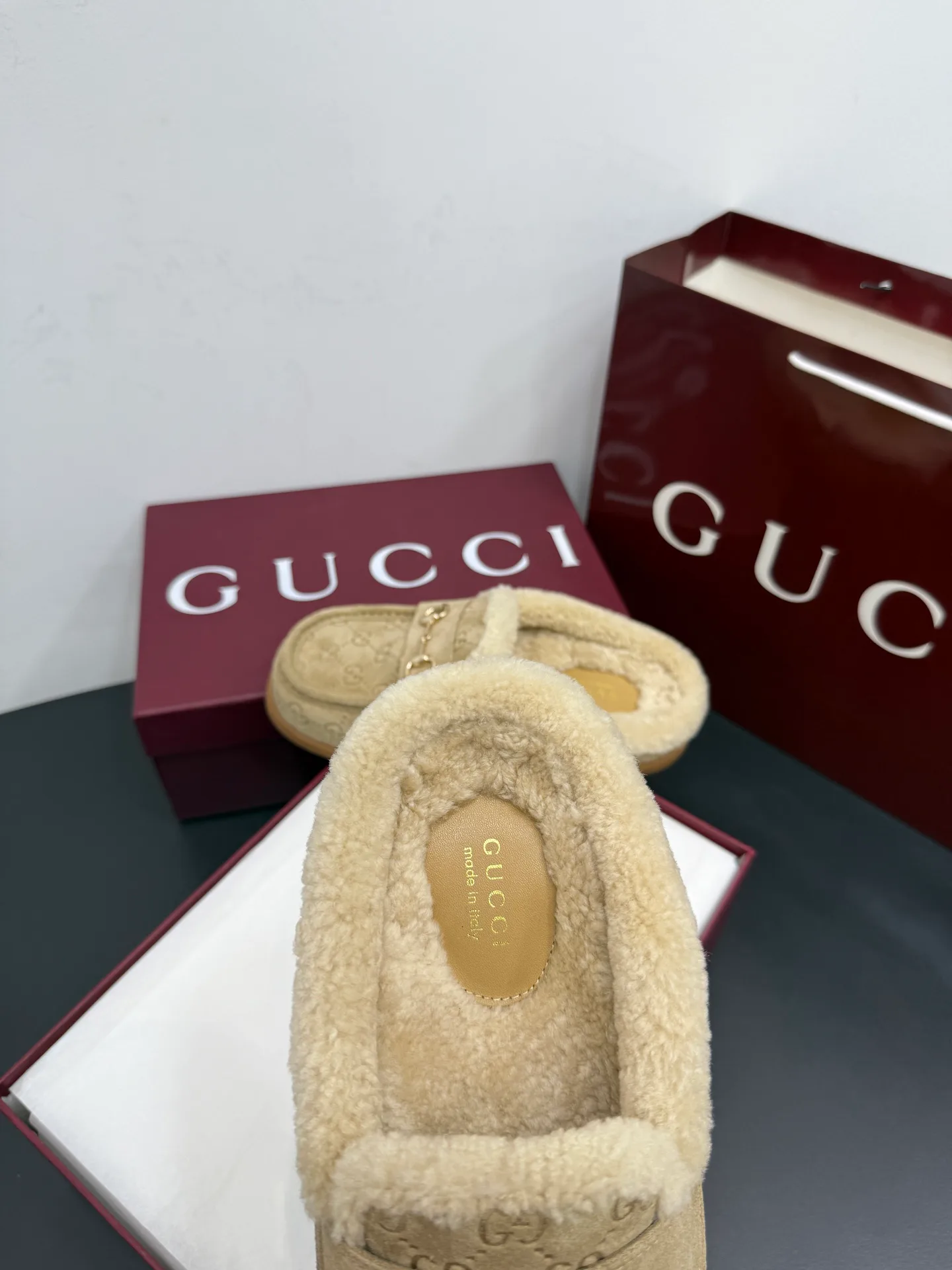 Women's Mules And Clogs GUCCI 18393388
