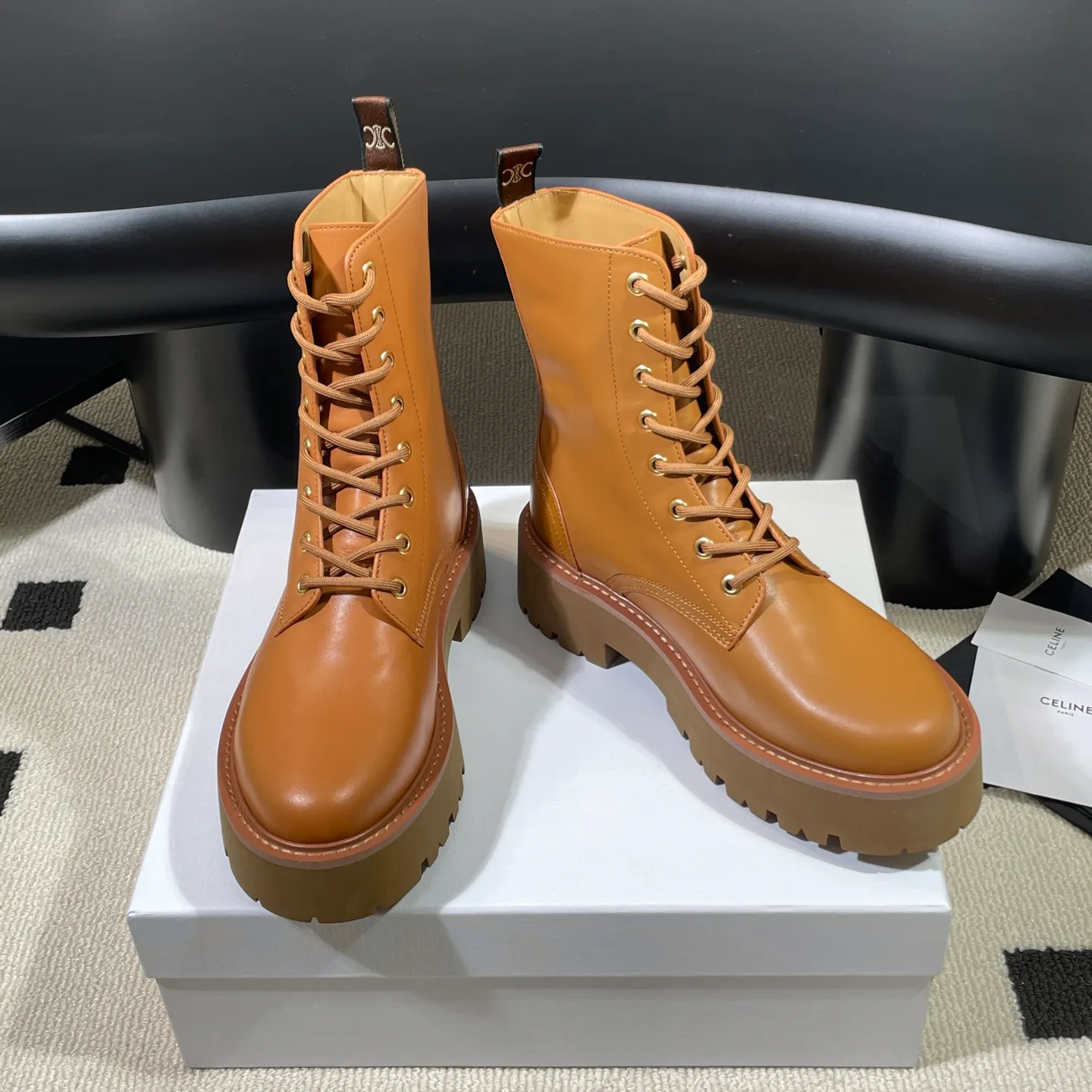 Women's Ankle Boots CELINE 18041624