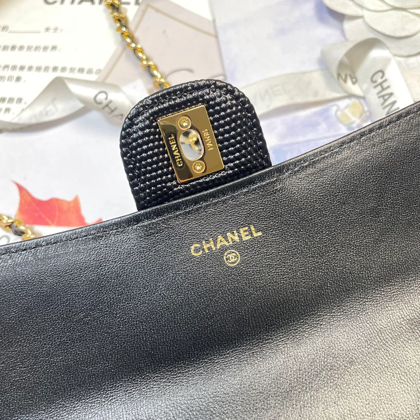 Women's Classic Handbags CHANEL 18000342