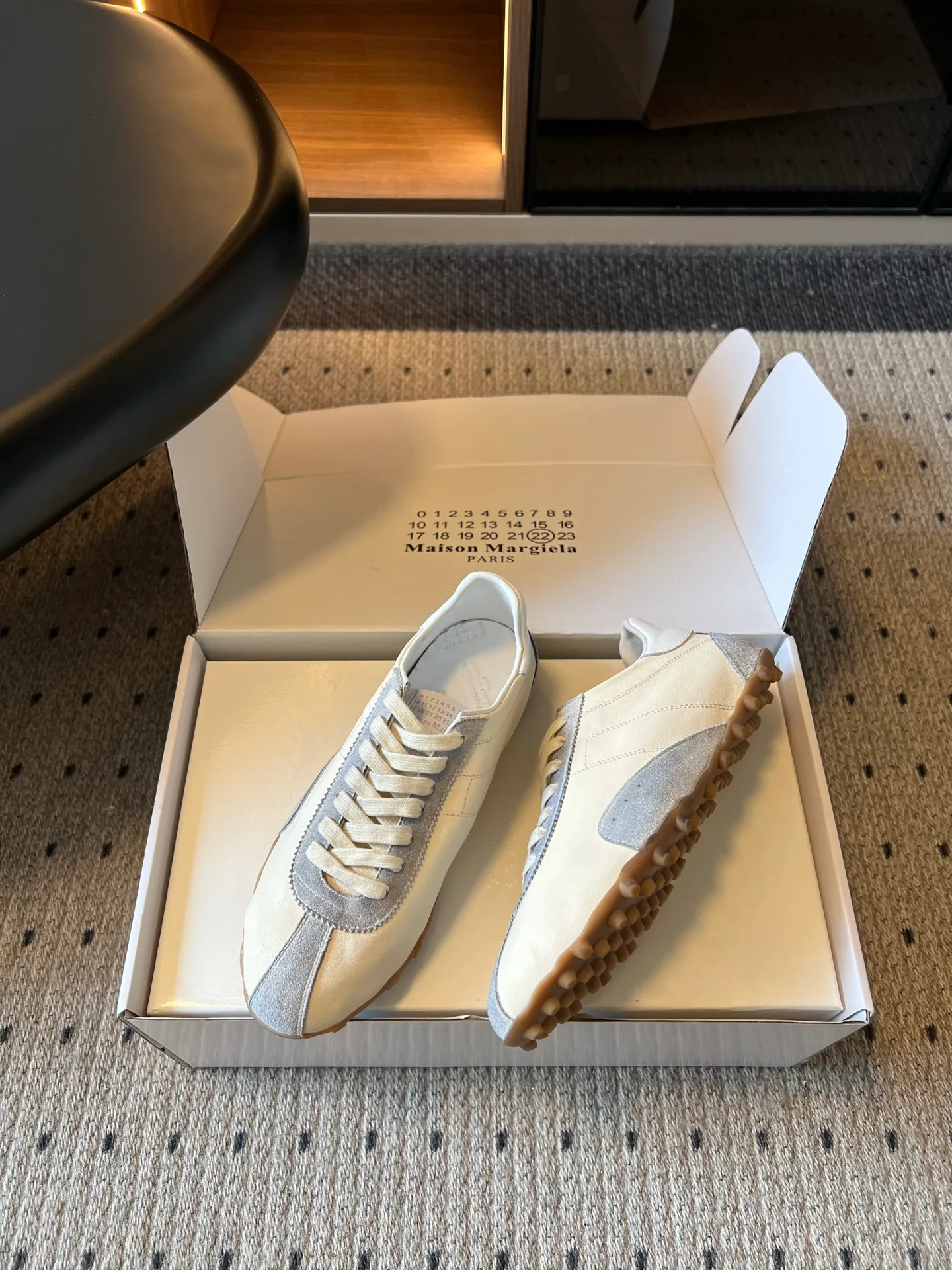 Women's Sneakers MAISON MARGIELA 17523634