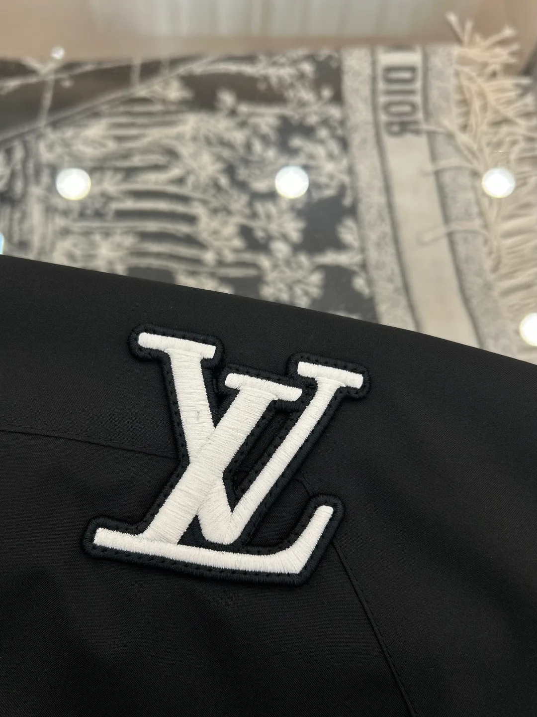 Men's Jackets And Down Jackets LOUIS VUITTON 18360016