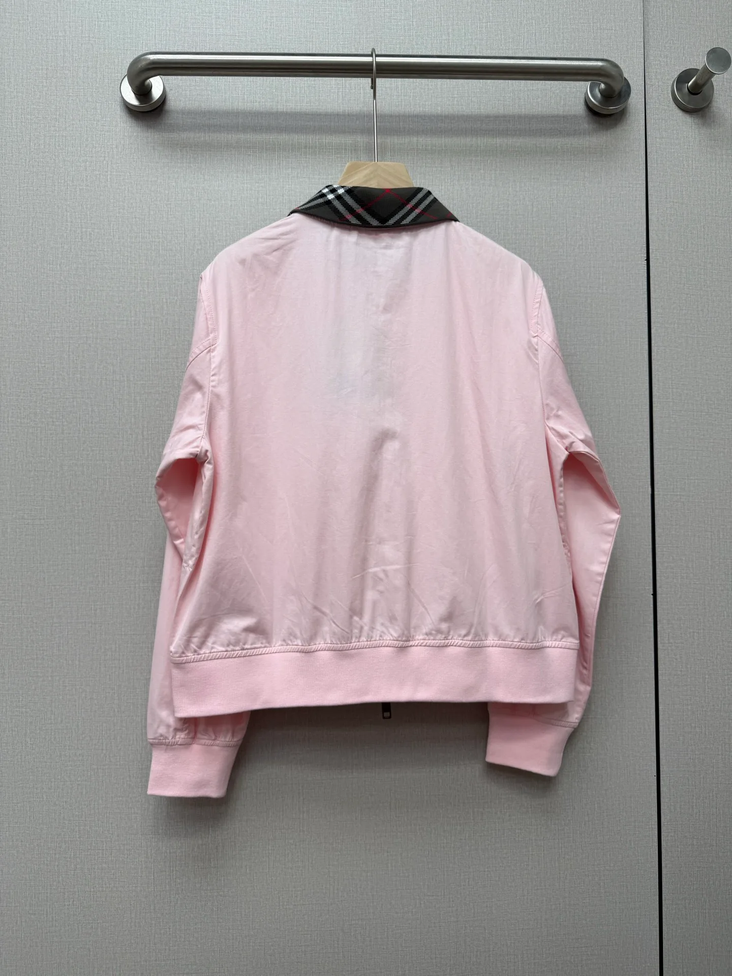 Women's Jackets And Down Jackets BURBERRY 17796312
