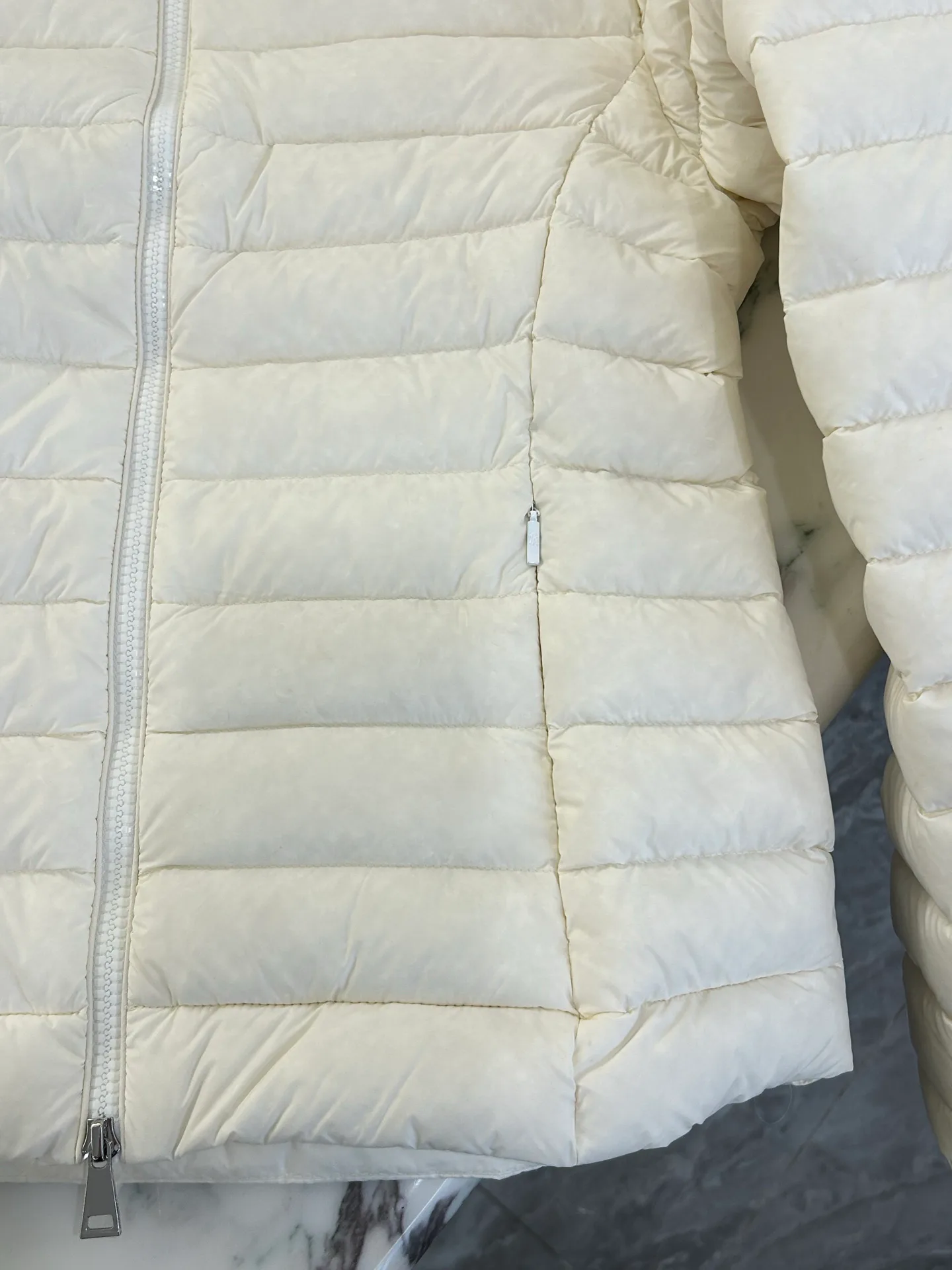 Men's Jackets And Down Jackets MONCLER 18231513