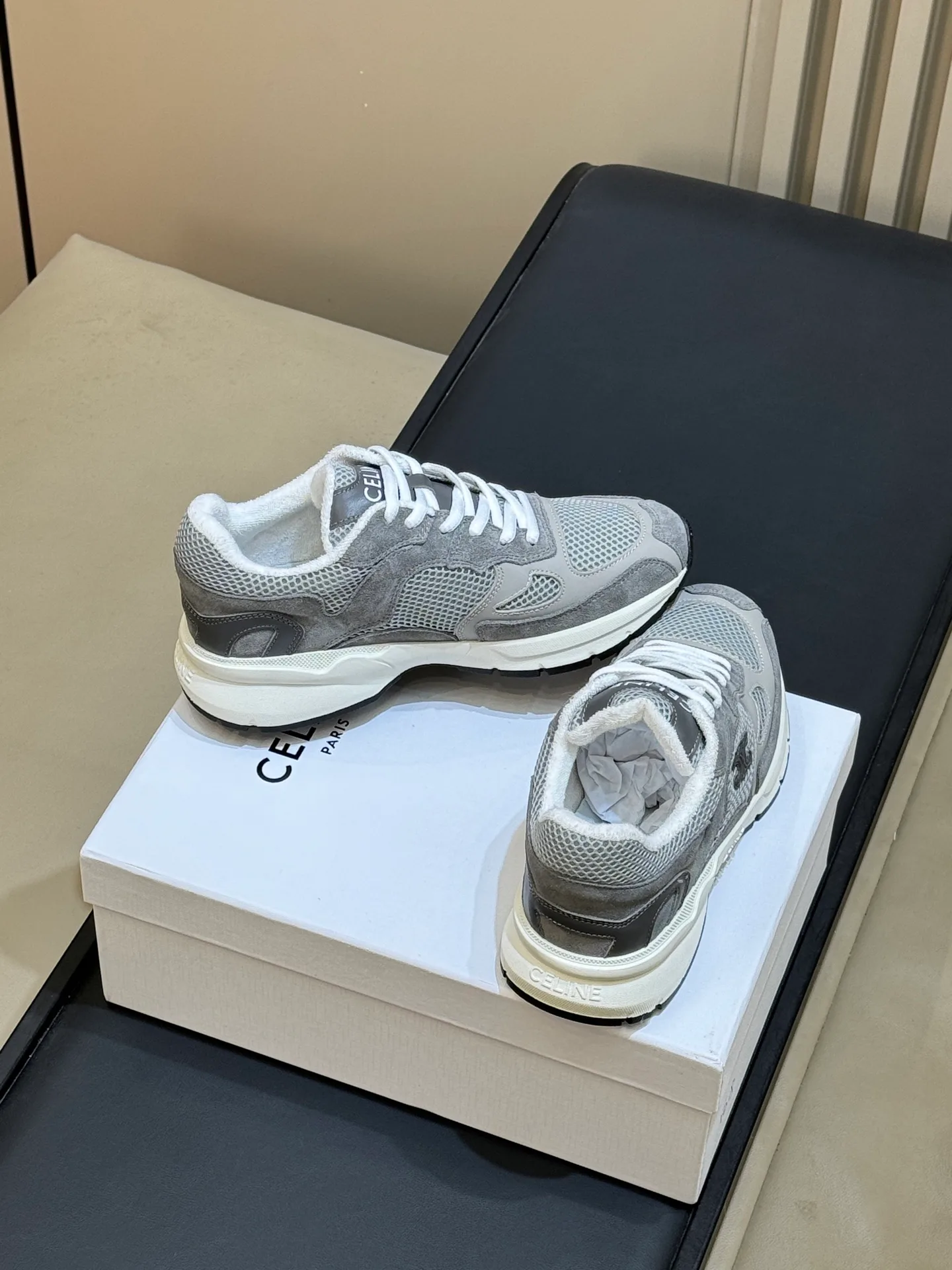 Women's Sneakers CELINE 18073254