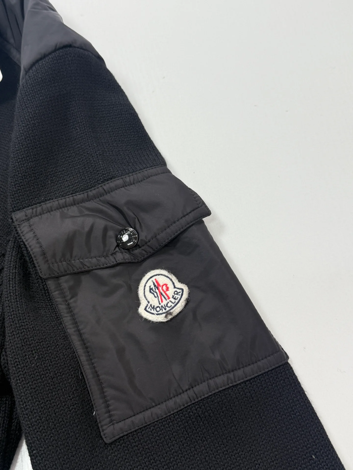 Men's Jackets And Down Jackets MONCLER 18179094