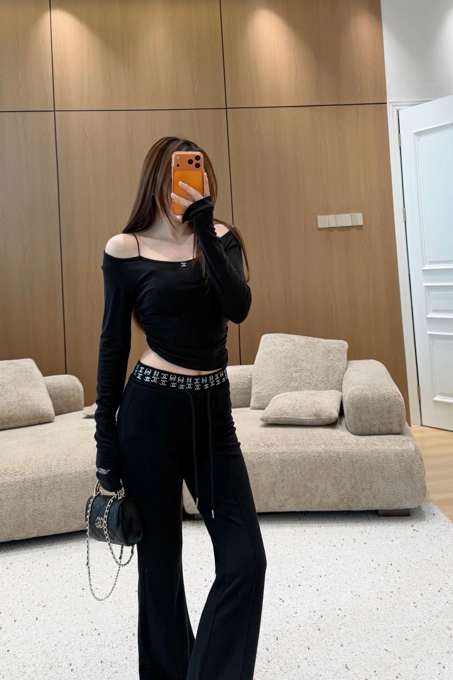 Women's Trousers CHANEL 18108478