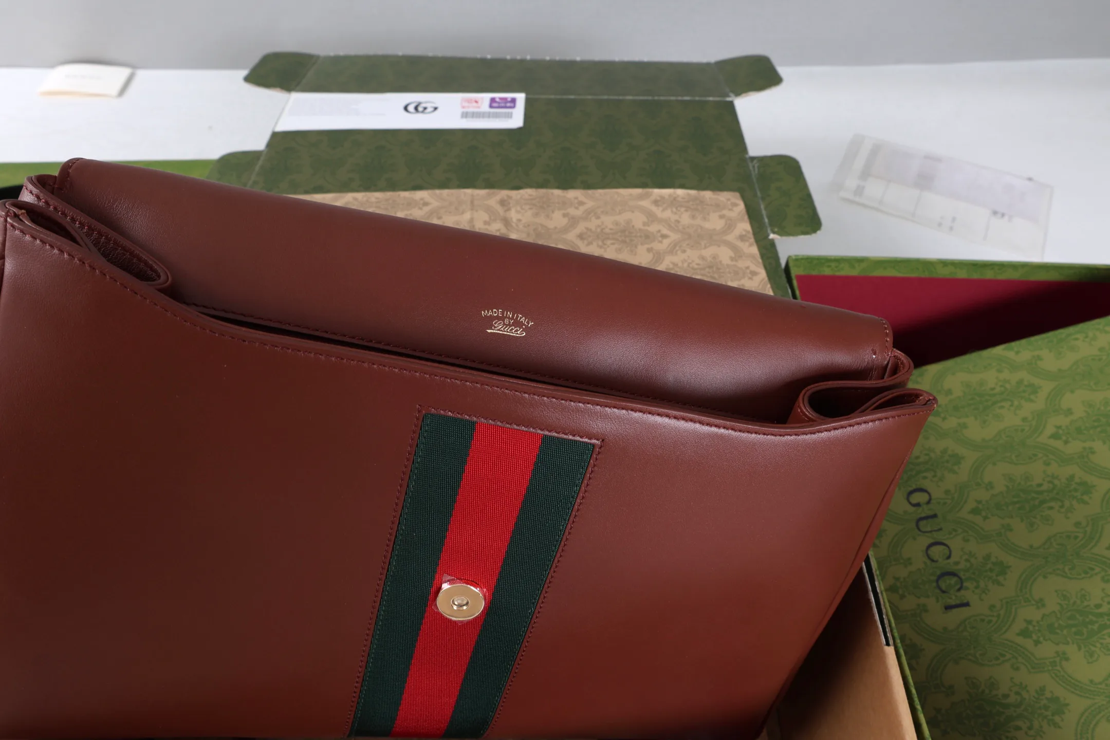 Women's Classic Handbags GUCCI 18250586