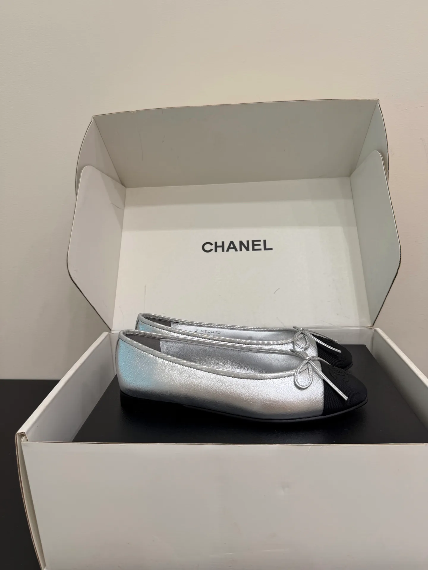 Women's Ballet Flats CHANEL 18080139