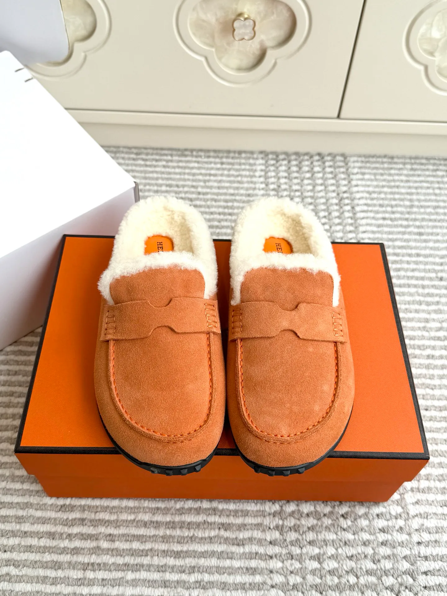 Women's Loafers And Moccasins HERMES 18146444