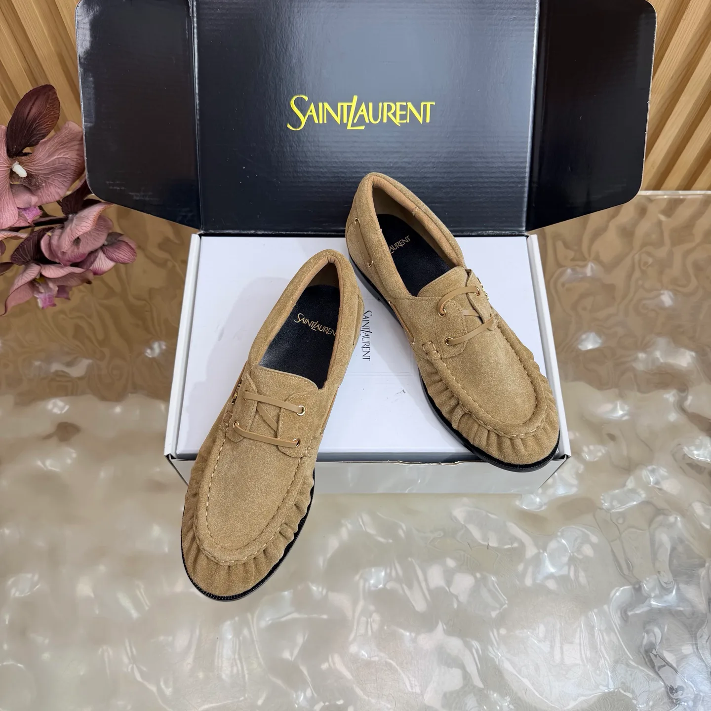 Women's Loafers And Moccasins SAINT LAURENT 17816812