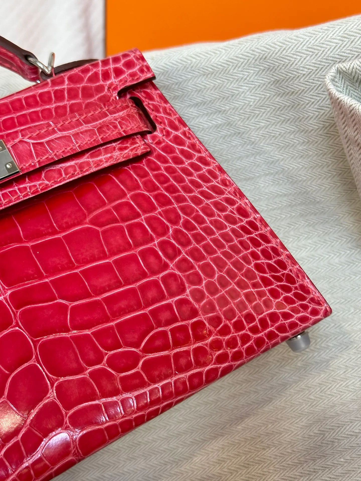 Women's Classic Handbags HERMES 18362074