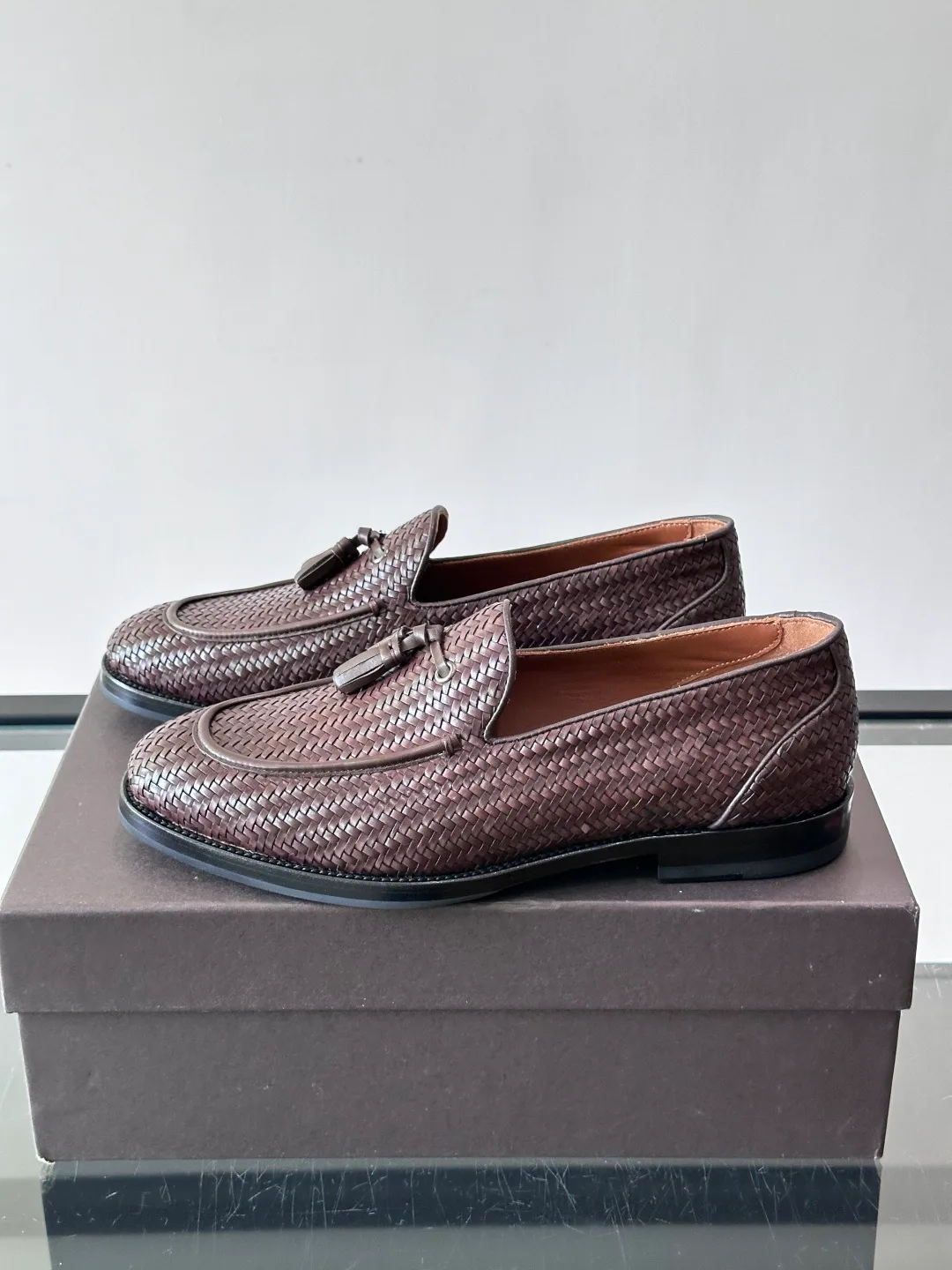 Men's Loafers And Dress Shoes BOTTEGA VENETA 17730366