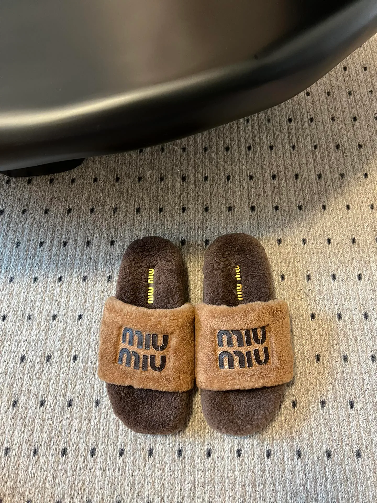 Women's Slippers MIU MIU 18241519