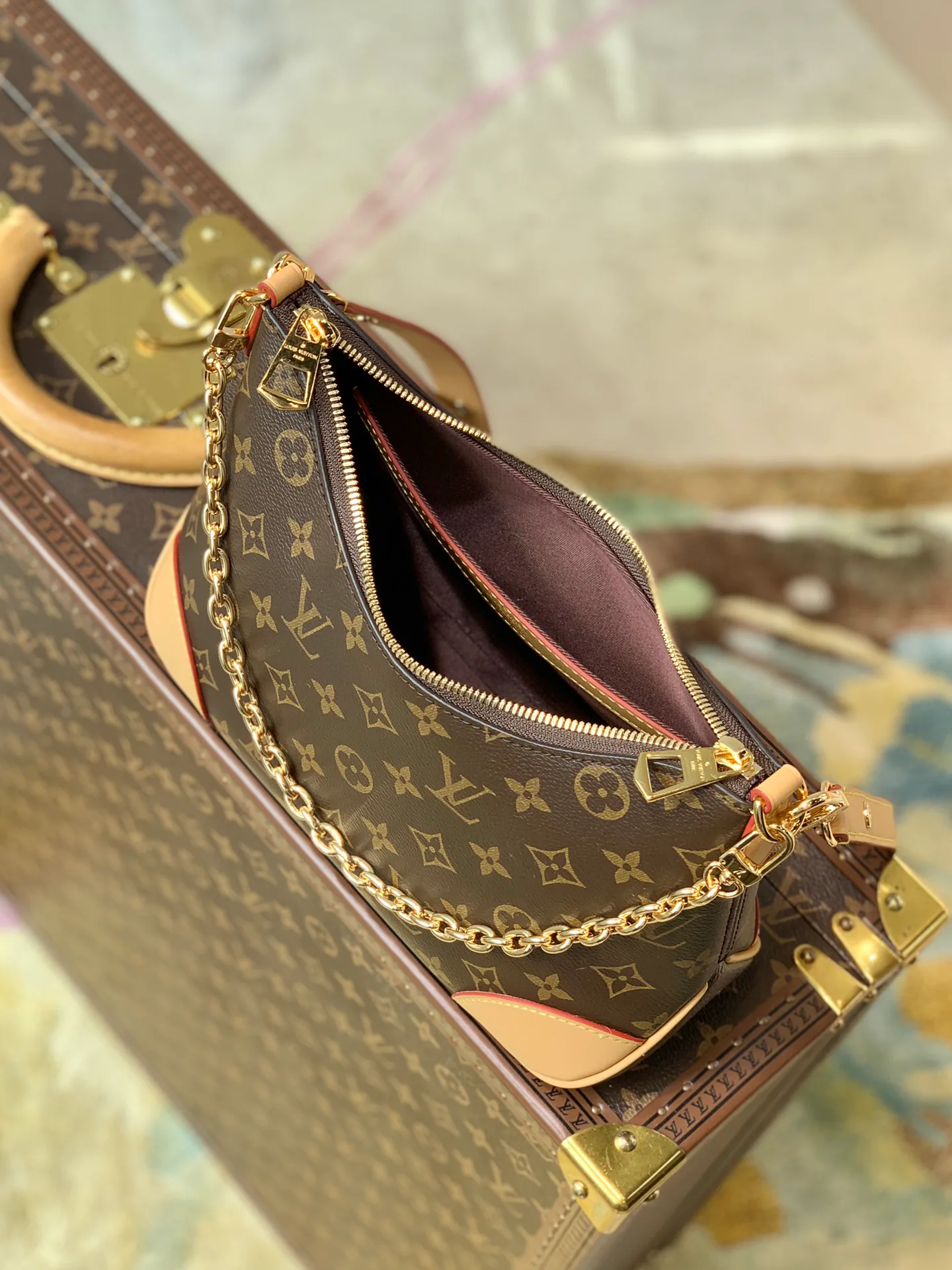 Women's Classic Handbags LOUIS VUITTON 17823432