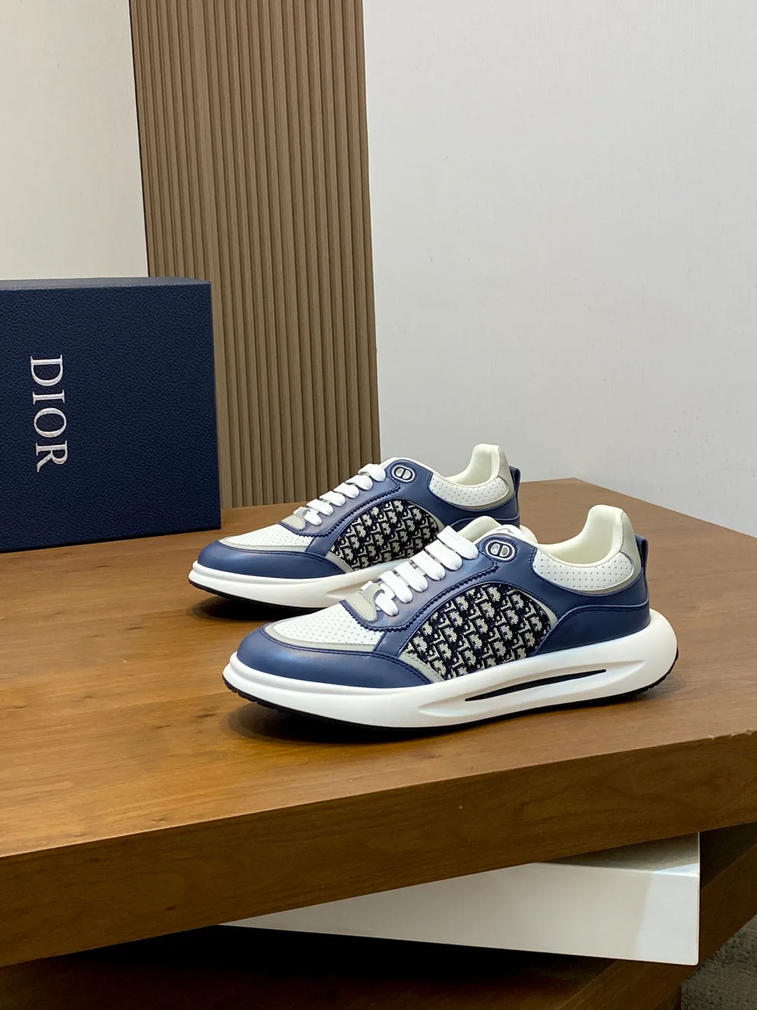 Men's Sneakers CHRISTIAN DIOR 18078817