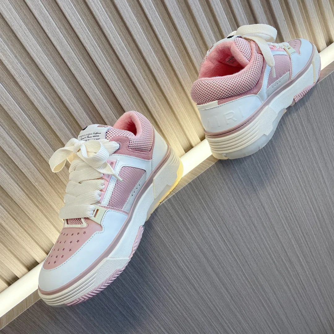 Women's Sneakers AMIRI 17016351