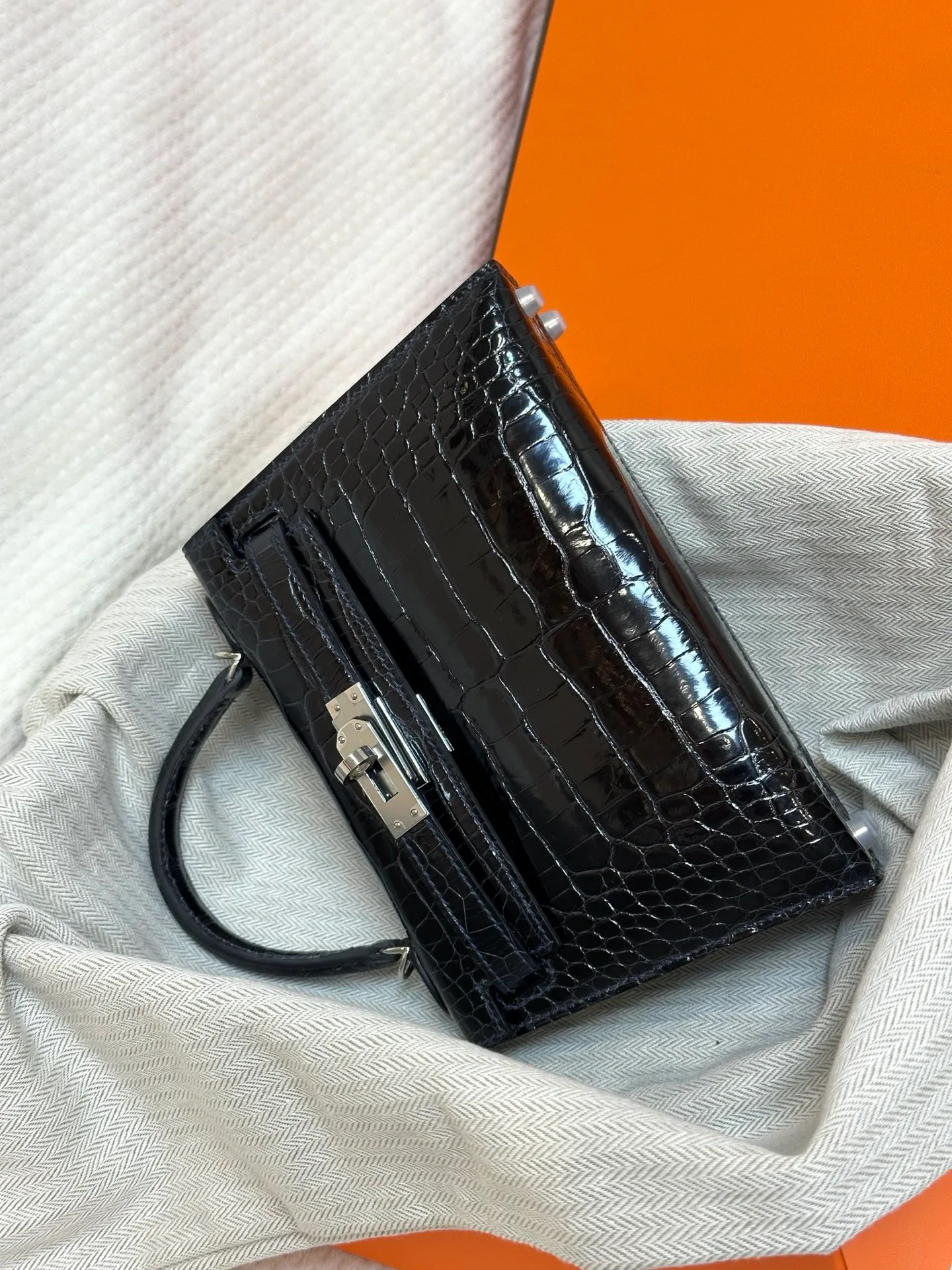 Women's Classic Handbags HERMES 18362072