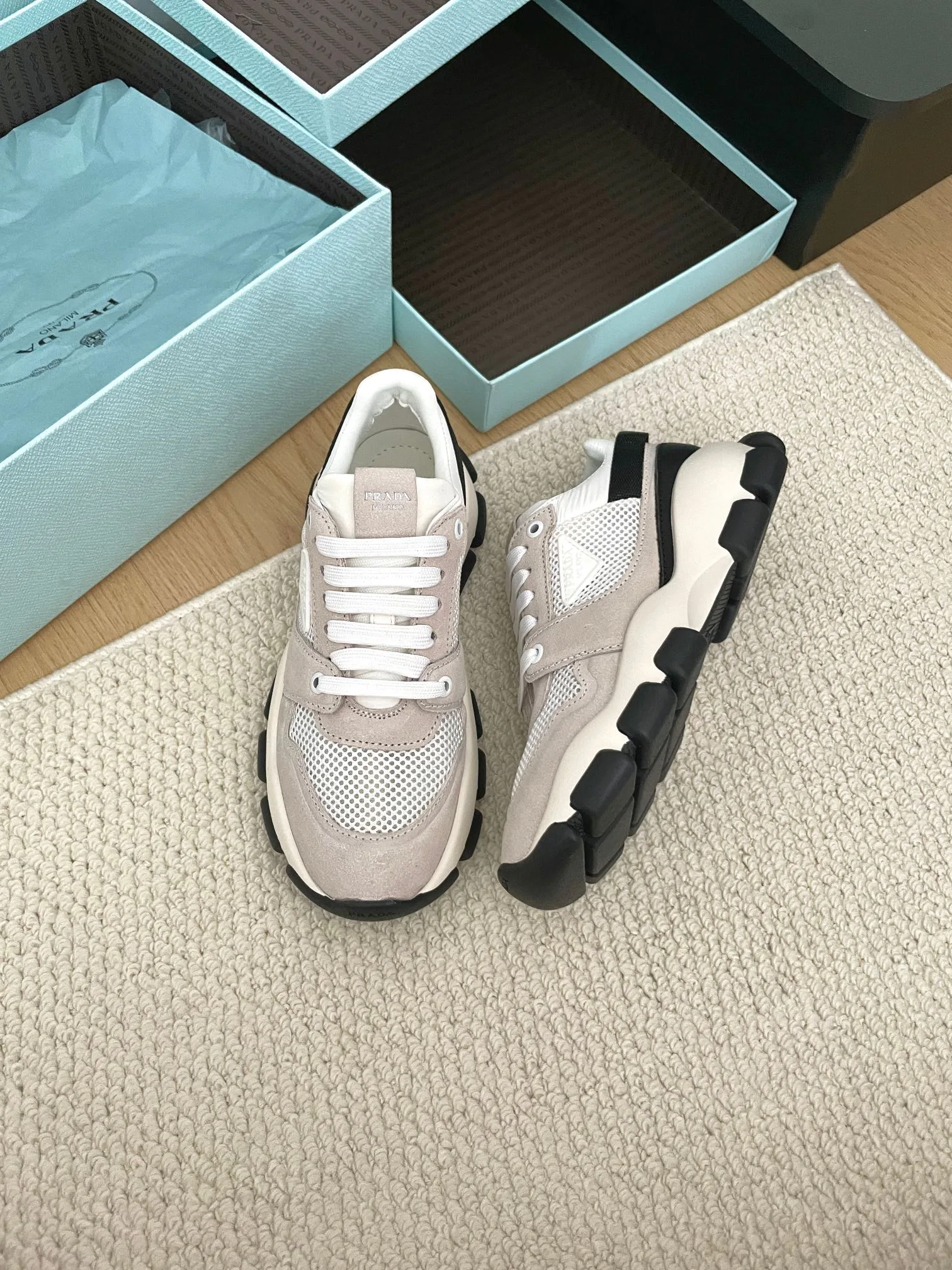 Women's Sneakers PRADA 17324749