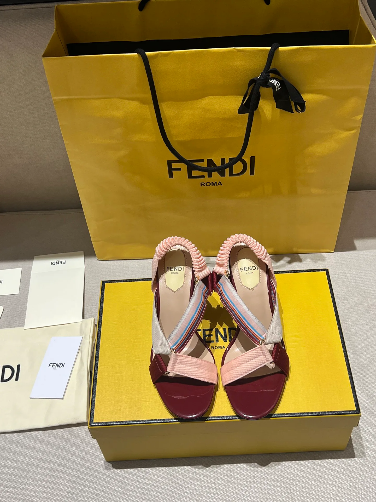 Women's Open-Toe Sandals FENDI 17762140