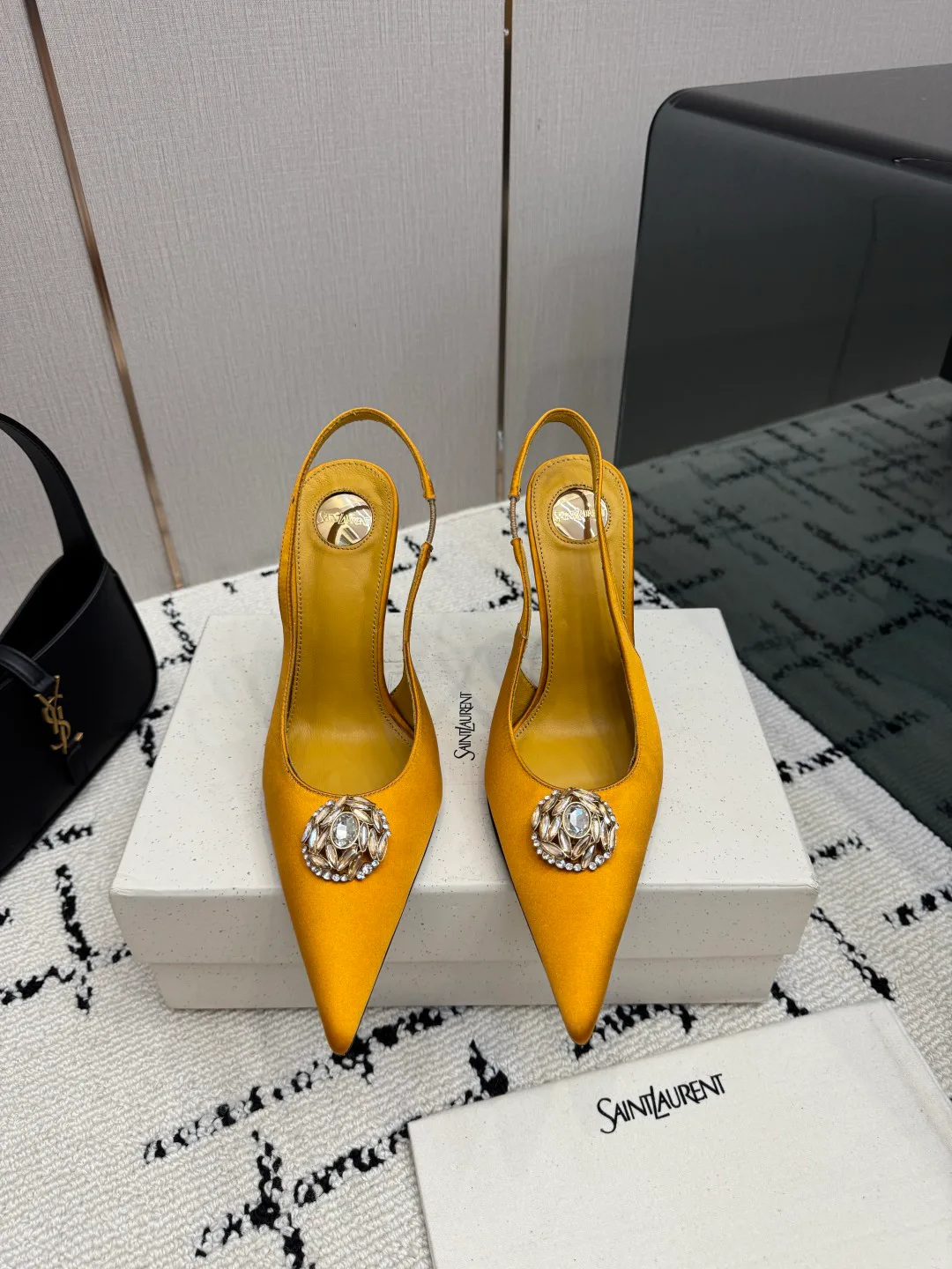 Women's Heels SAINT LAURENT 18237800