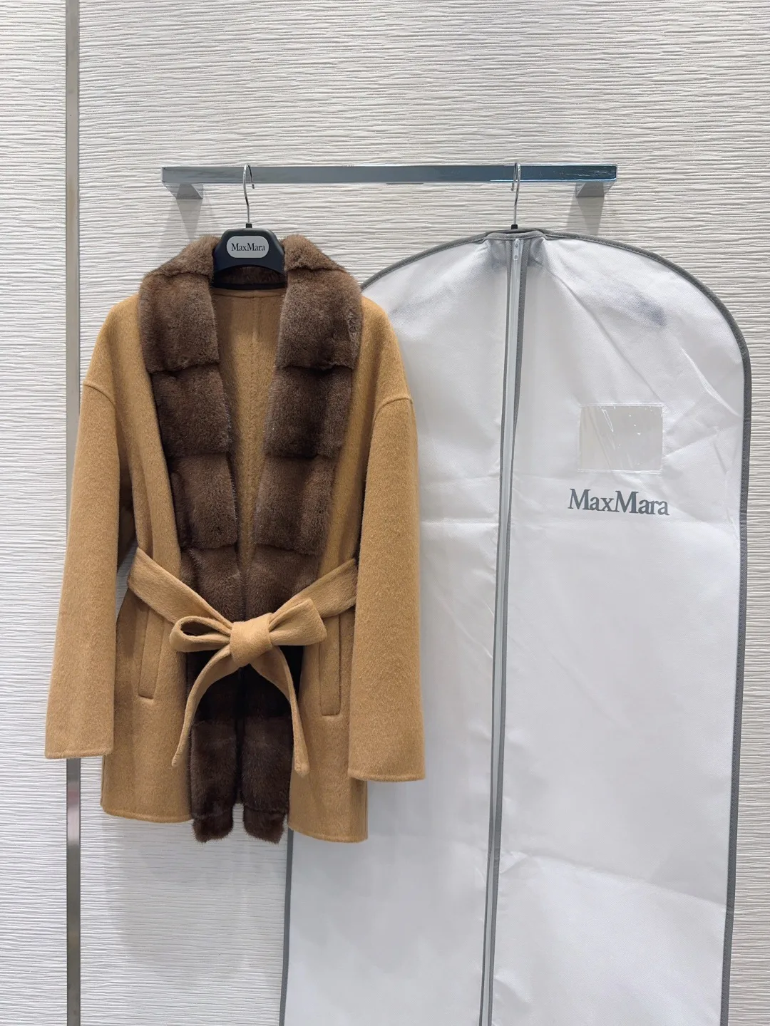 Women's Coats MAX MARA 18456302