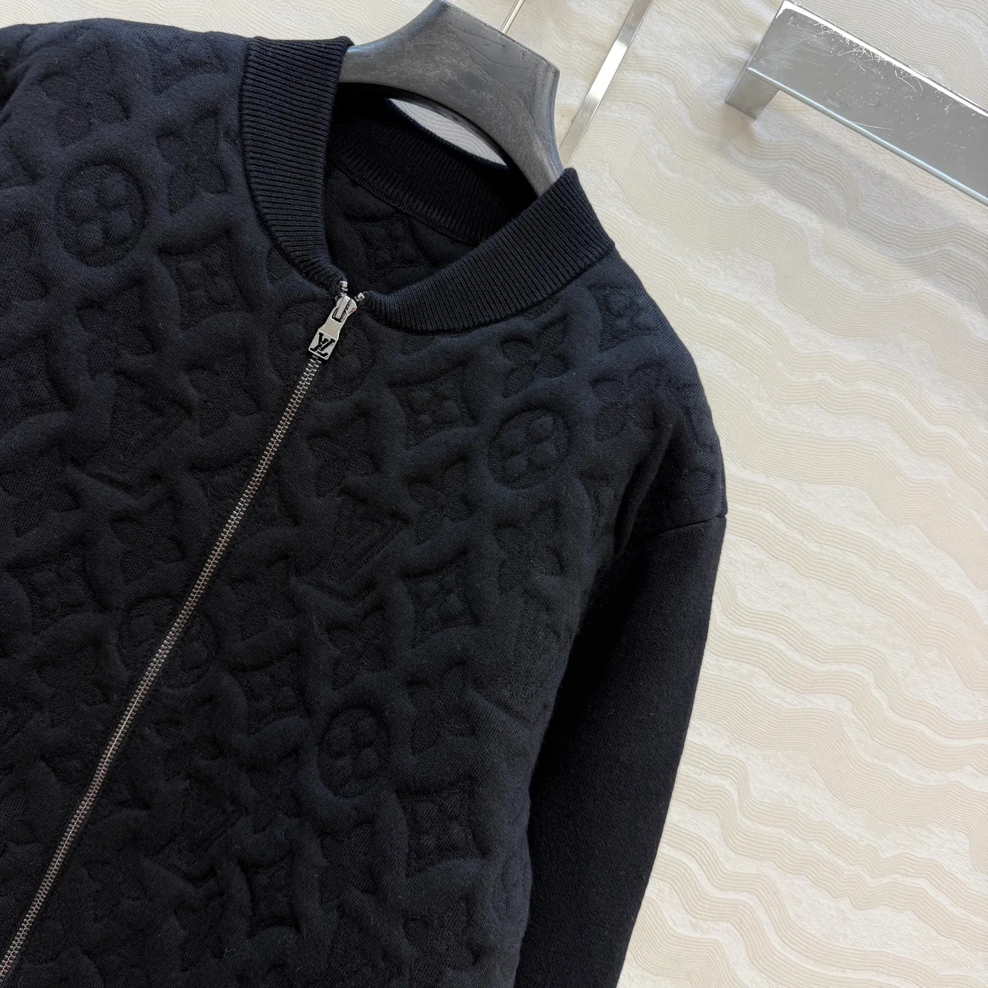 Women's Jackets And Down Jackets LOUIS VUITTON 18439432