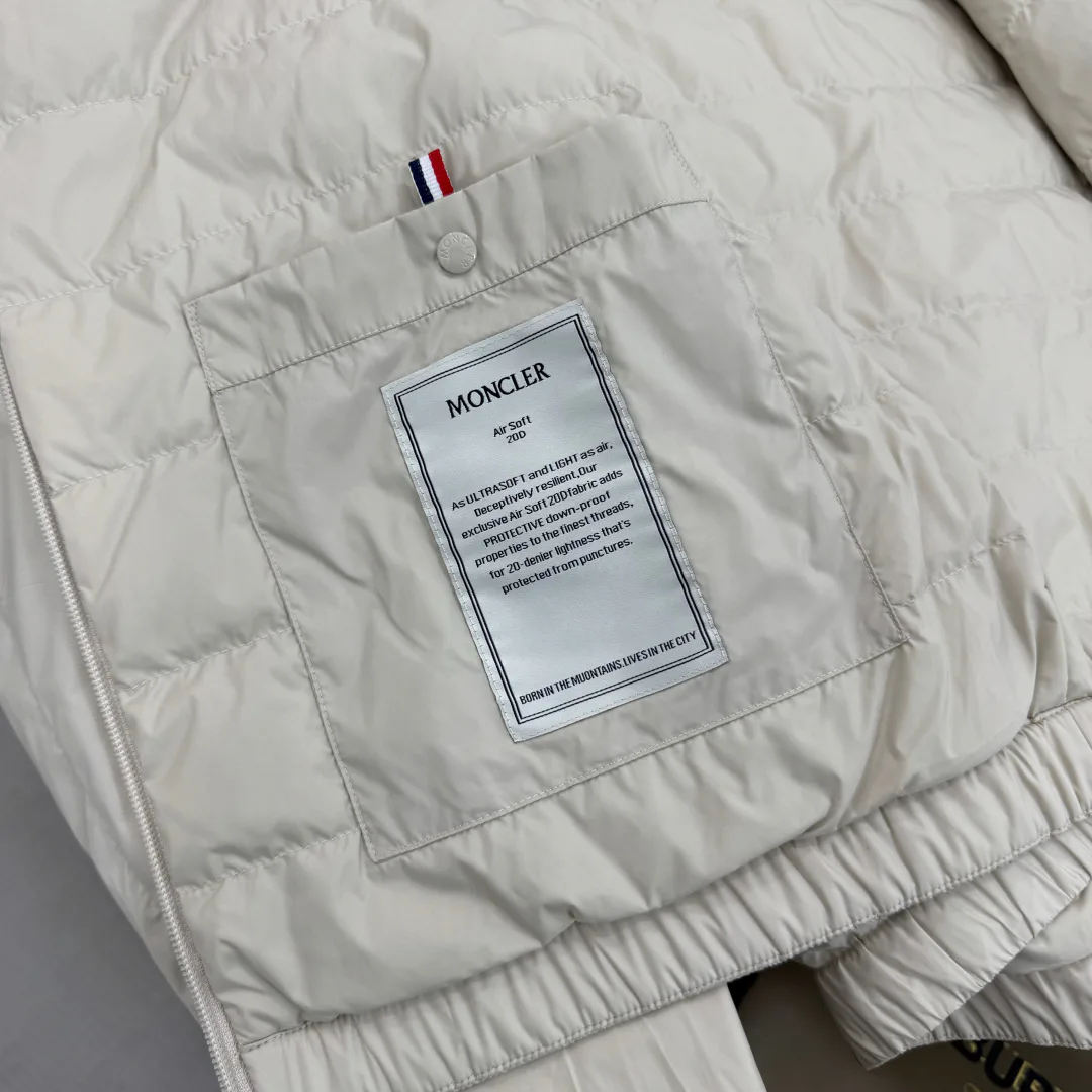 Men's Jackets And Down Jackets MONCLER 18001950