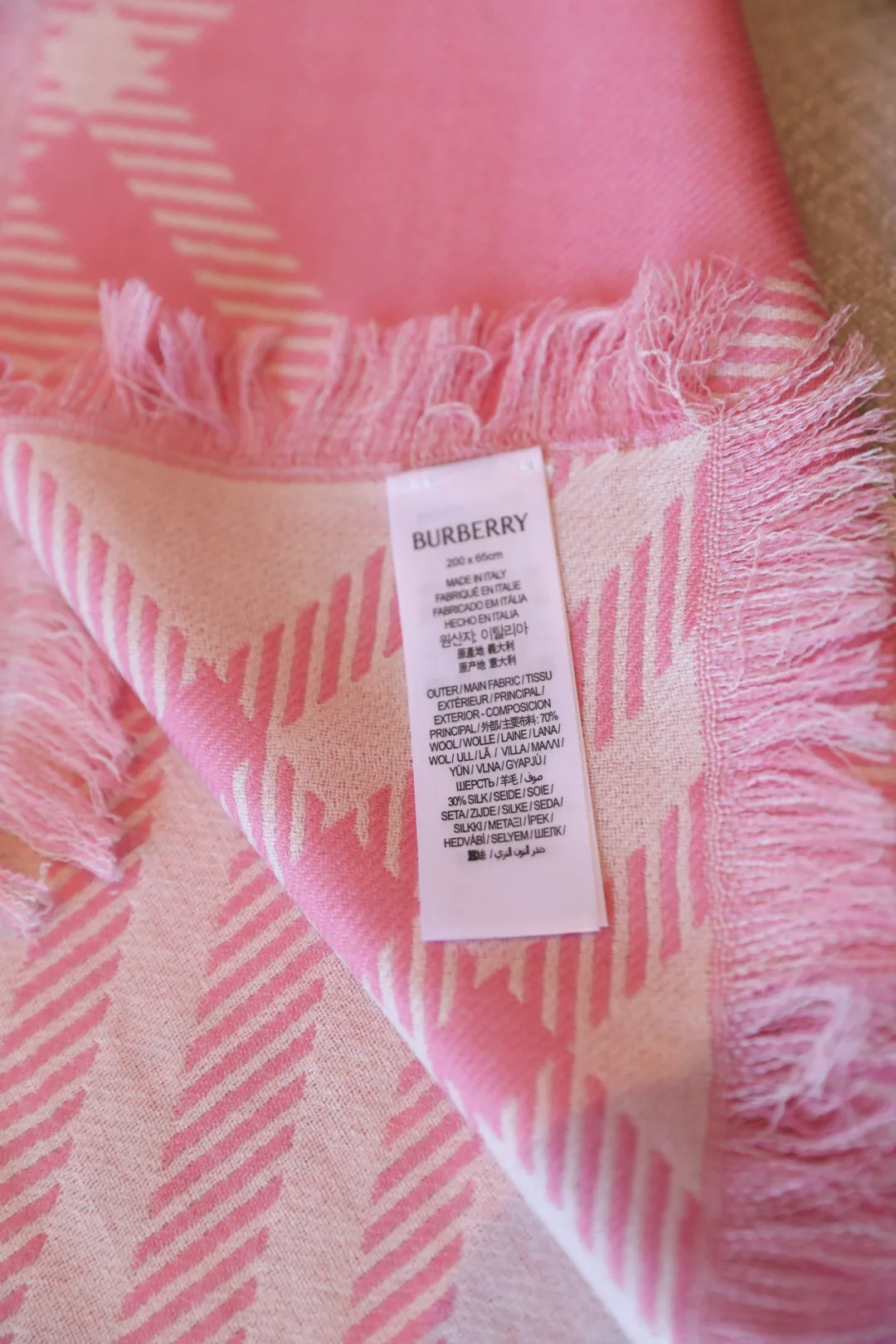 Scarves BURBERRY 18419149